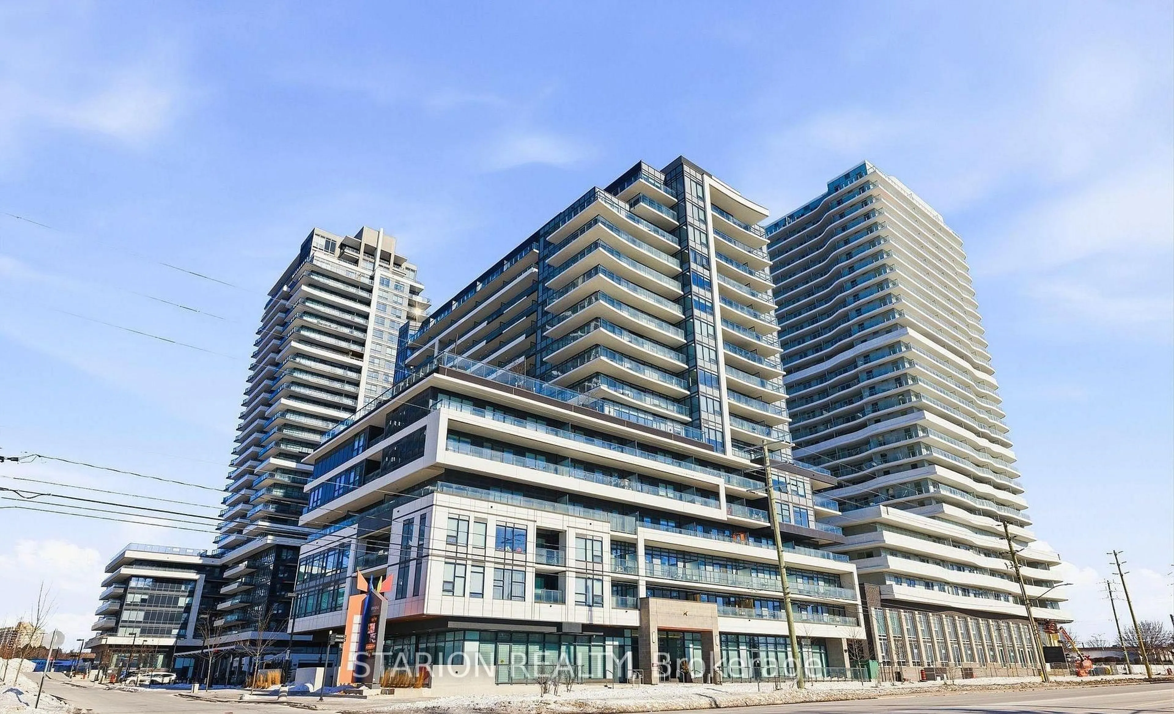 Indoor foyer for 1480 Bayly St #322, Pickering Ontario L1W 0C2