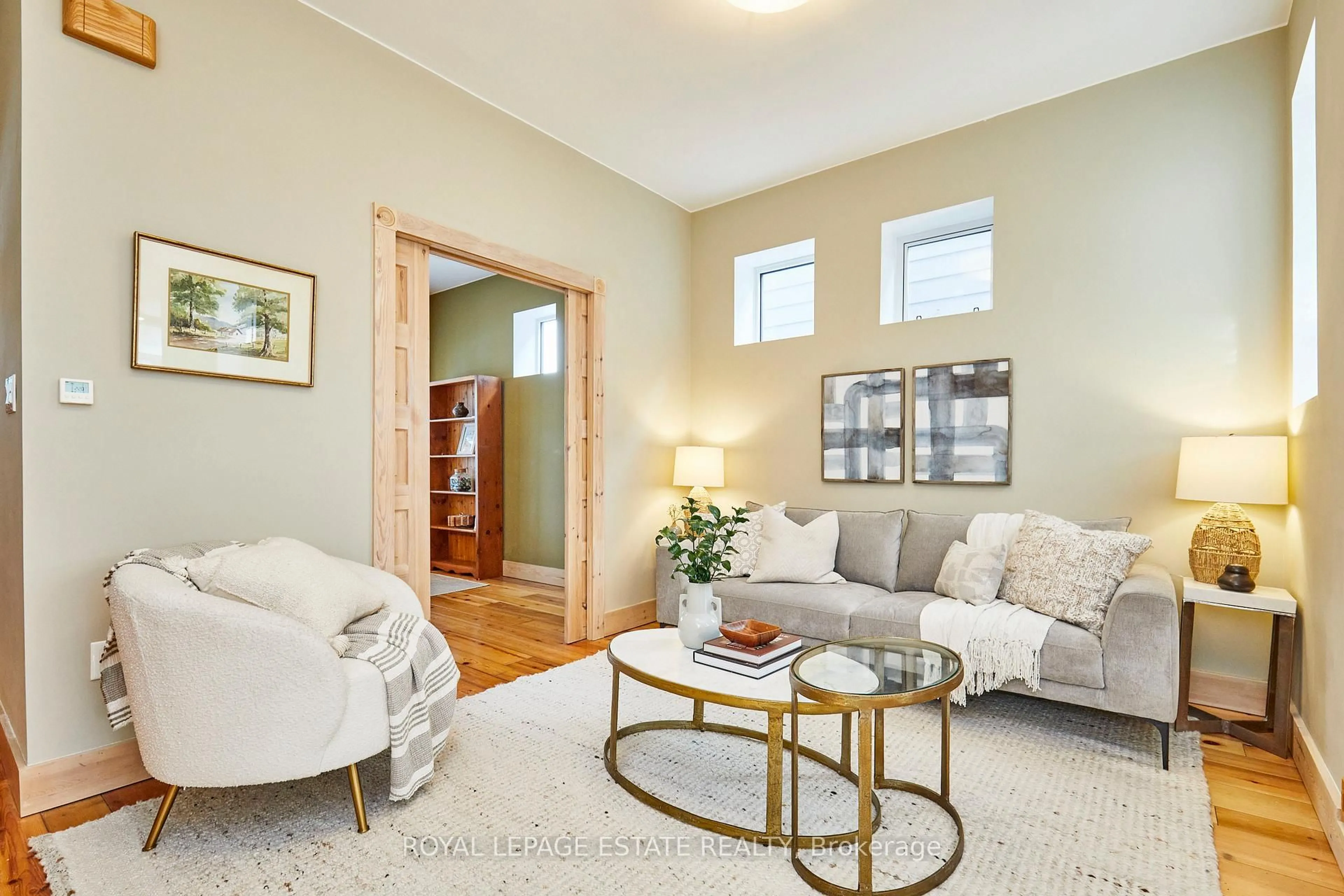 Living room with furniture, unknown for 146 Ashdale Ave, Toronto Ontario M4L 2Y9