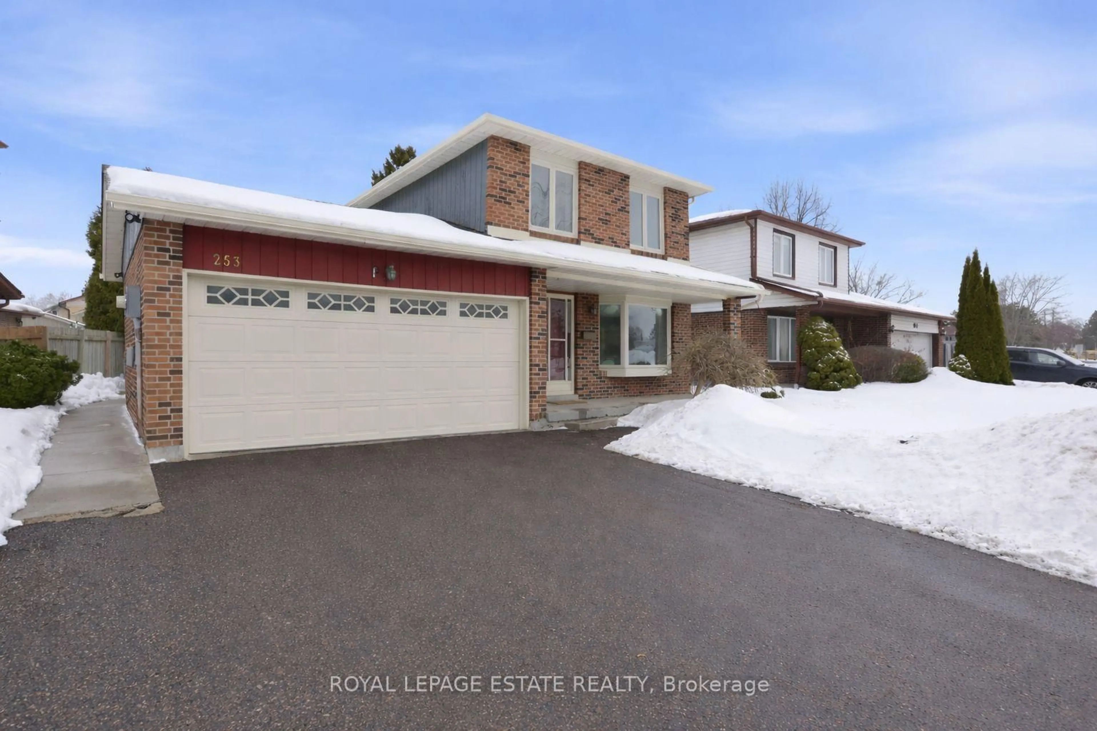 Unknown for 253 Michael Blvd, Whitby Ontario L1N 5B2