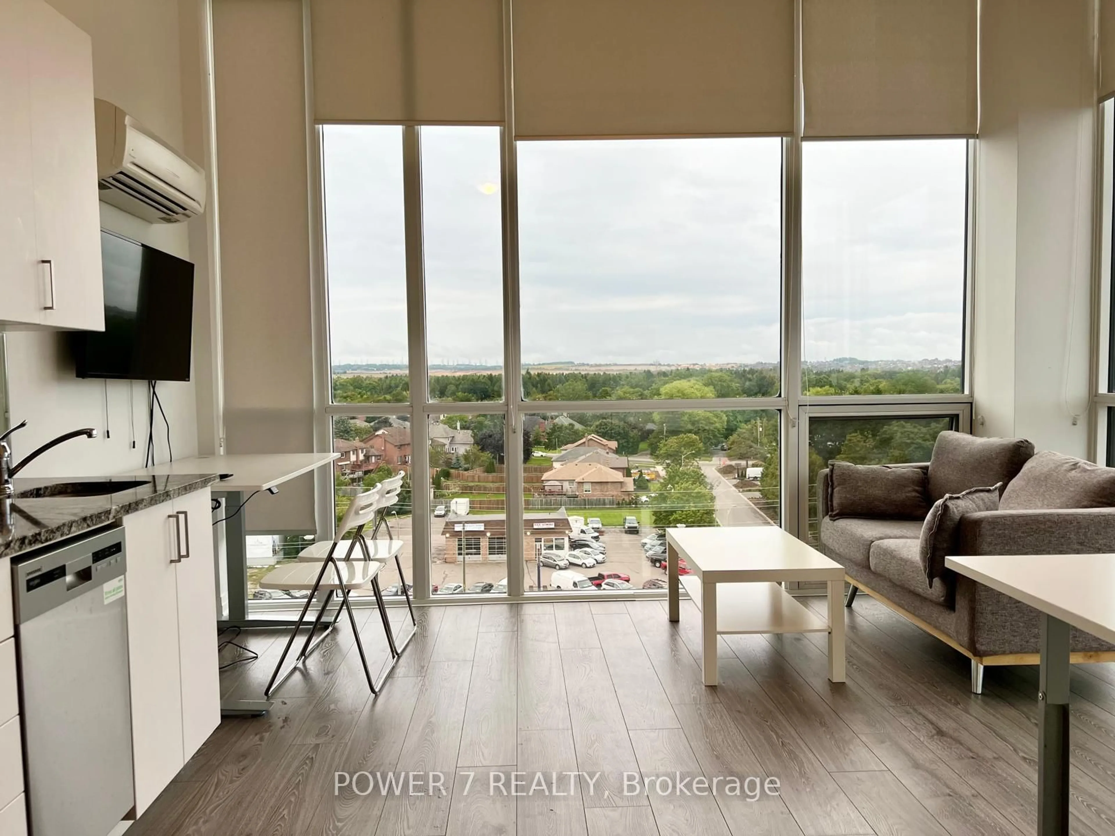 Unknown for 1900 Simcoe St #807, Oshawa Ontario L1G 4Y3