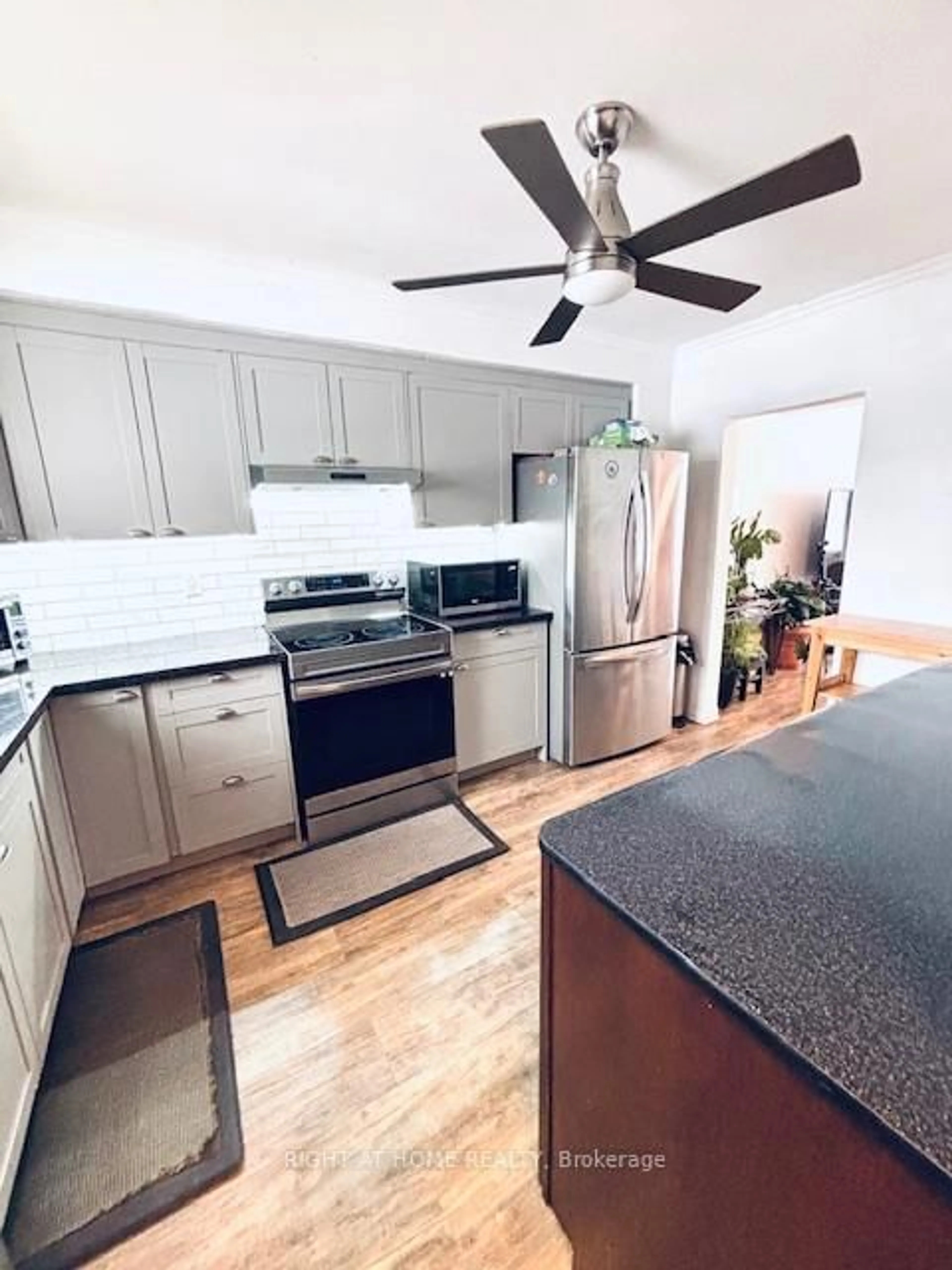 Open concept kitchen, unknown for 925 Bayly St #7, Pickering Ontario L1W 1L4