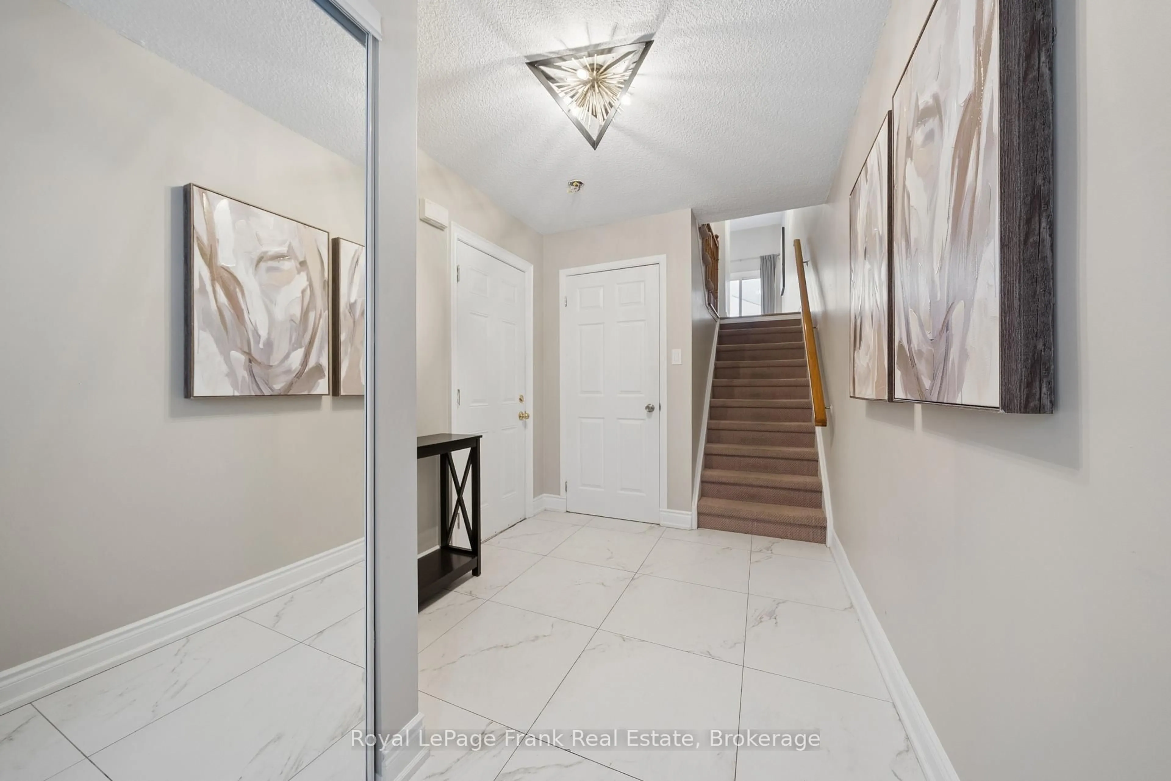 Unknown for 1995 Pine Grove Ave #11, Pickering Ontario L1V 6W4