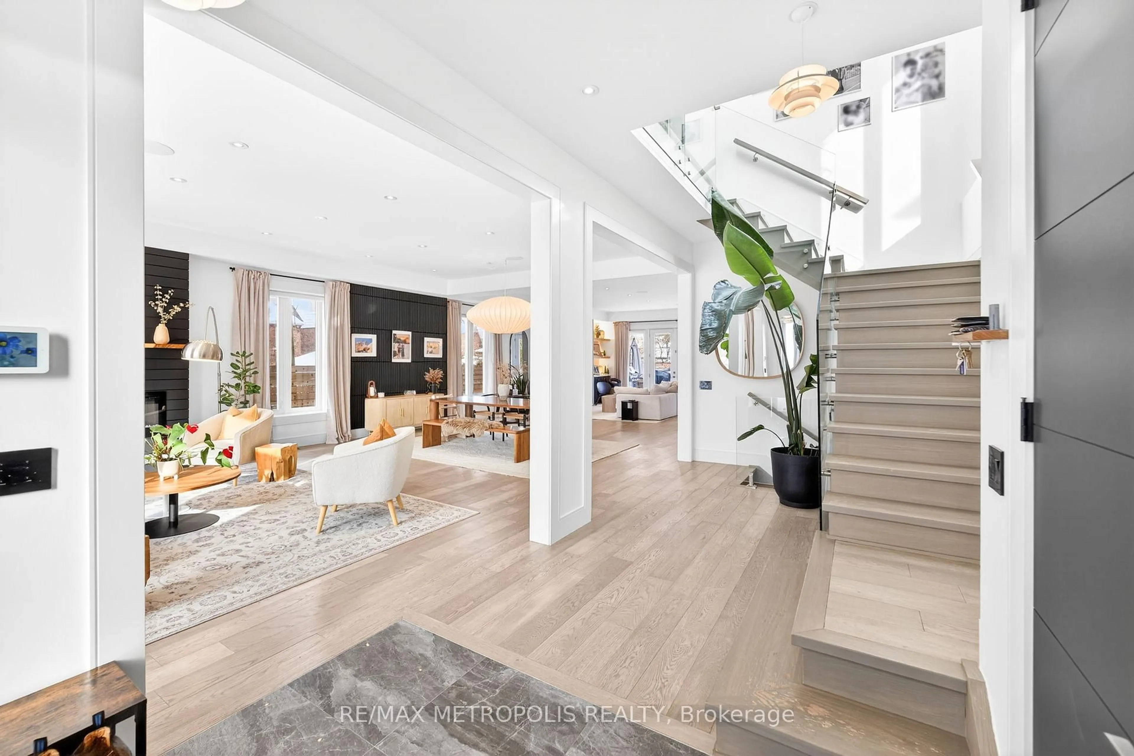 Unknown for 69 Mystic Ave, Toronto Ontario M1L 4H1