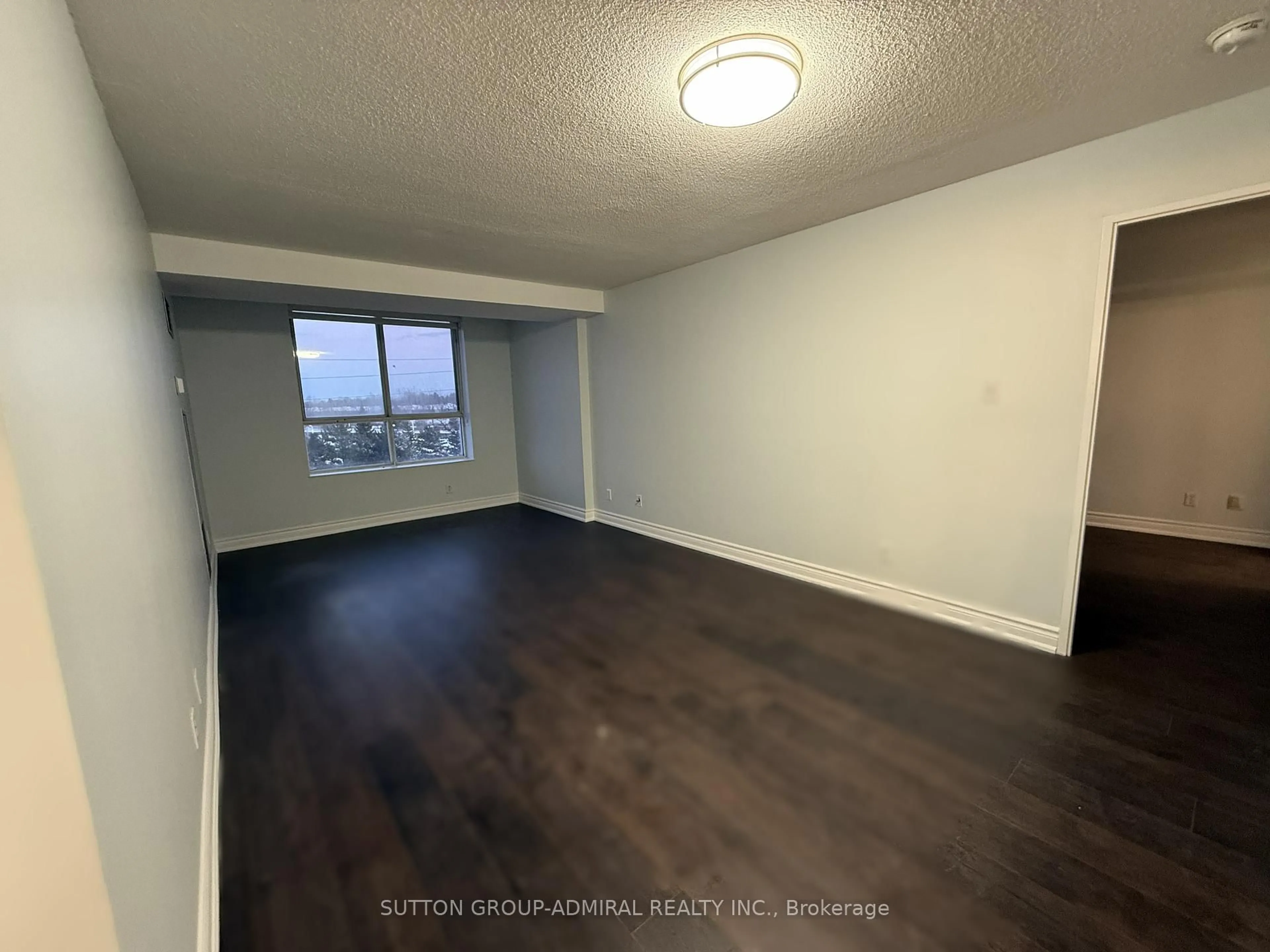 A pic of a room for 330 McCowan Rd #511, Toronto Ontario M1J 3N3