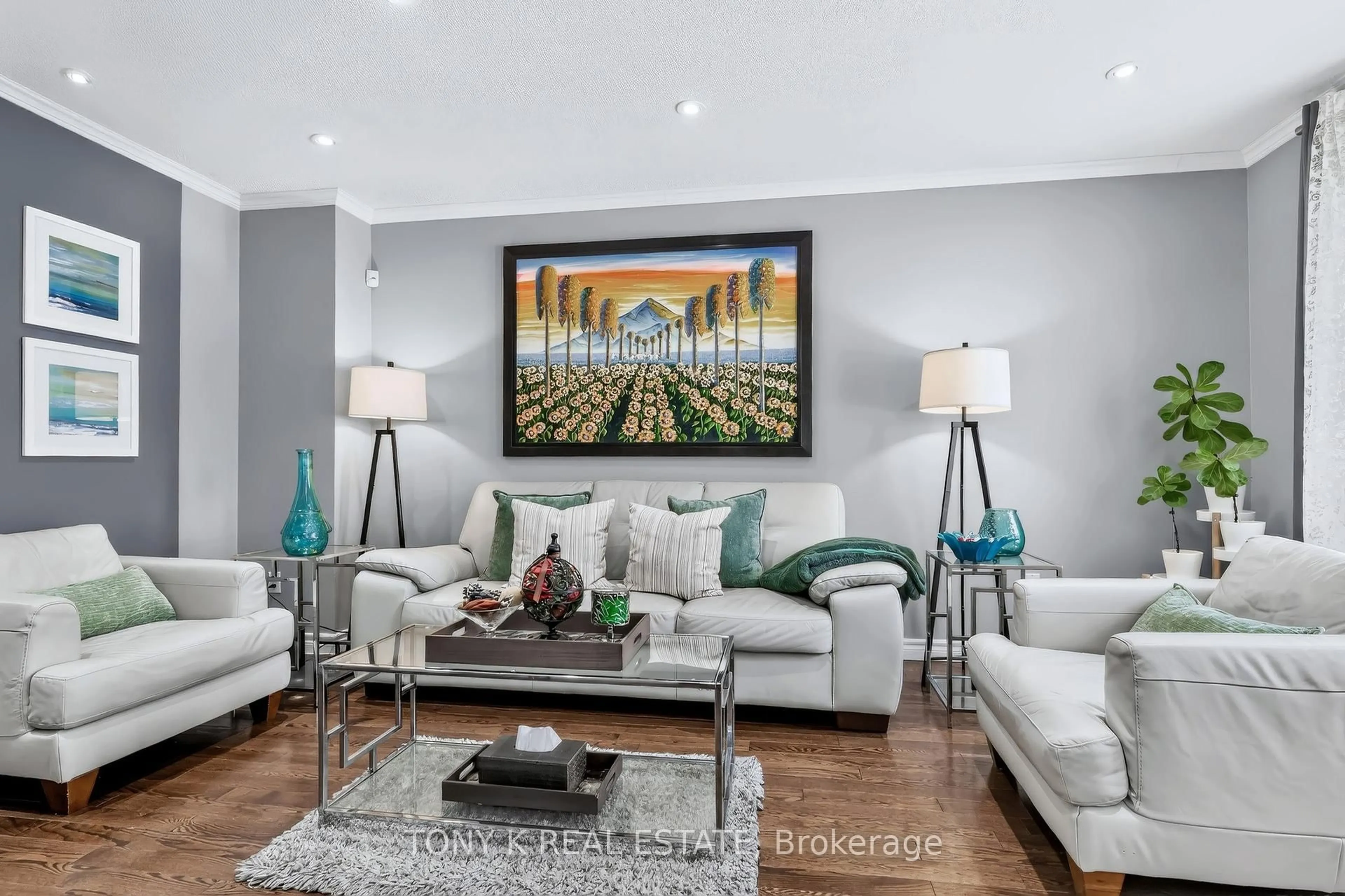 Living room with furniture, unknown for 90 Crockamhill Dr #37, Toronto Ontario M1S 2K9