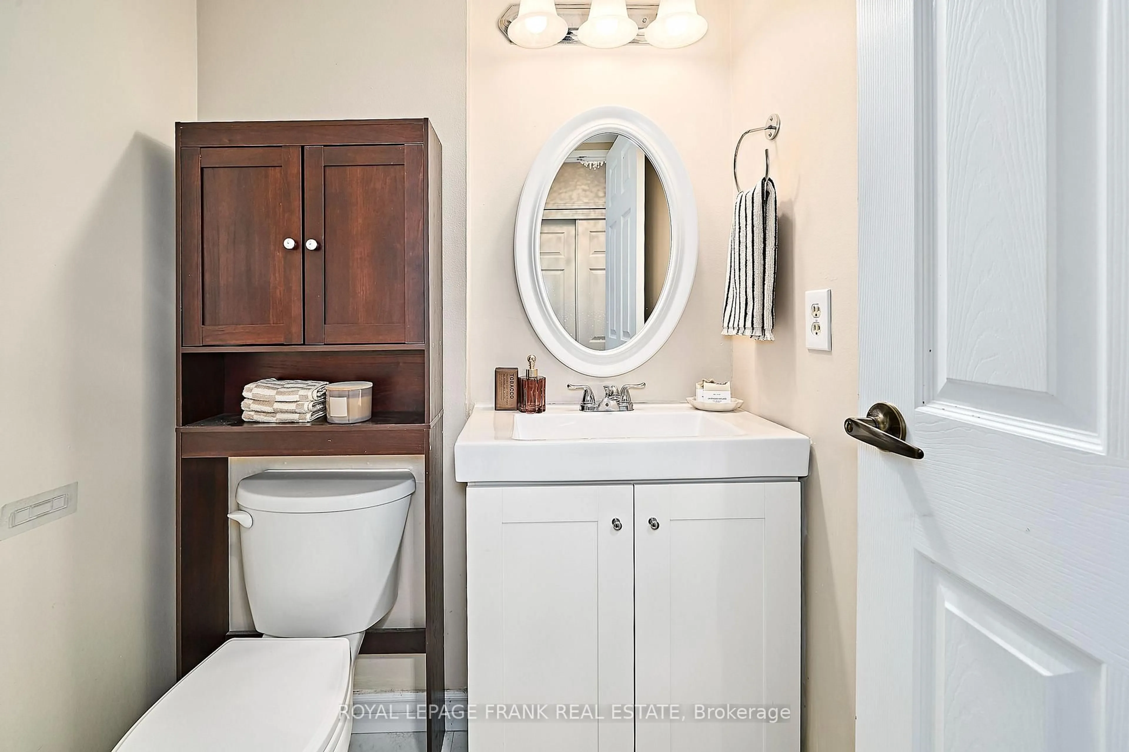 Contemporary bathroom, ceramic/tile floor for 55 William St #505, Oshawa Ontario L1G 7C9