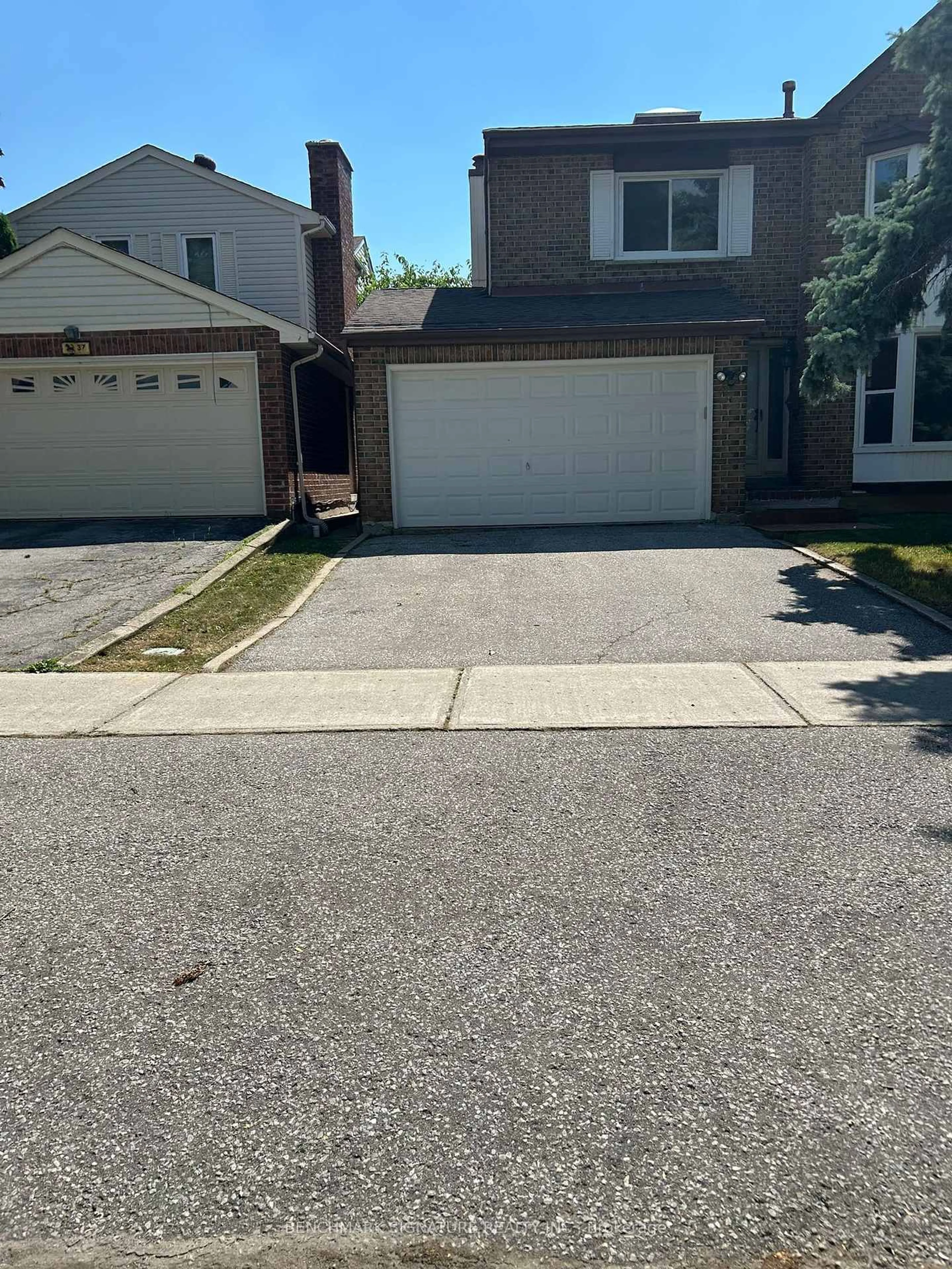 Unknown for 35 Wintermute Blvd, Toronto Ontario M1W 3M5