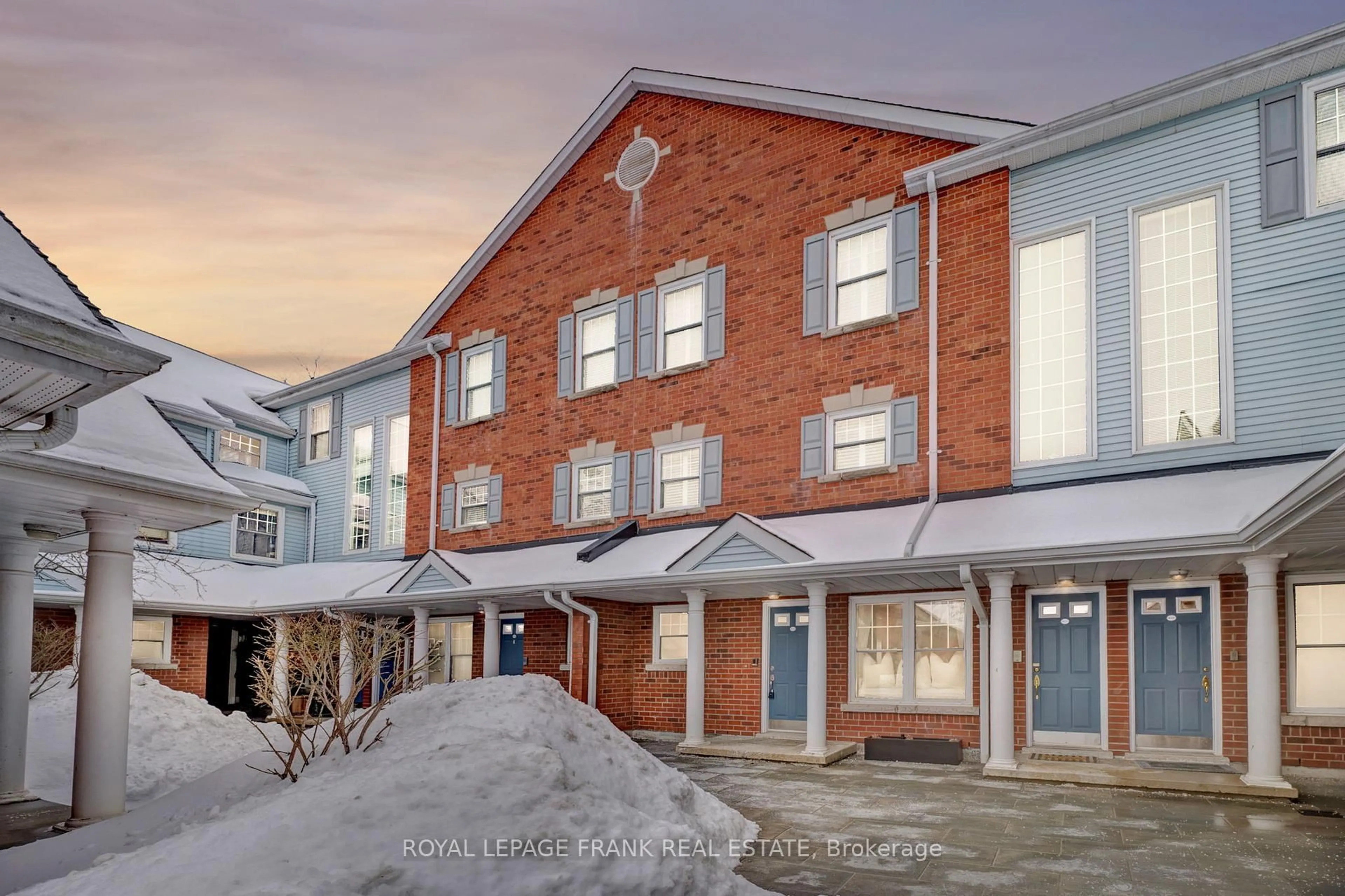 Unknown for 1663 Nash Rd #D10, Clarington Ontario L1E 1S8