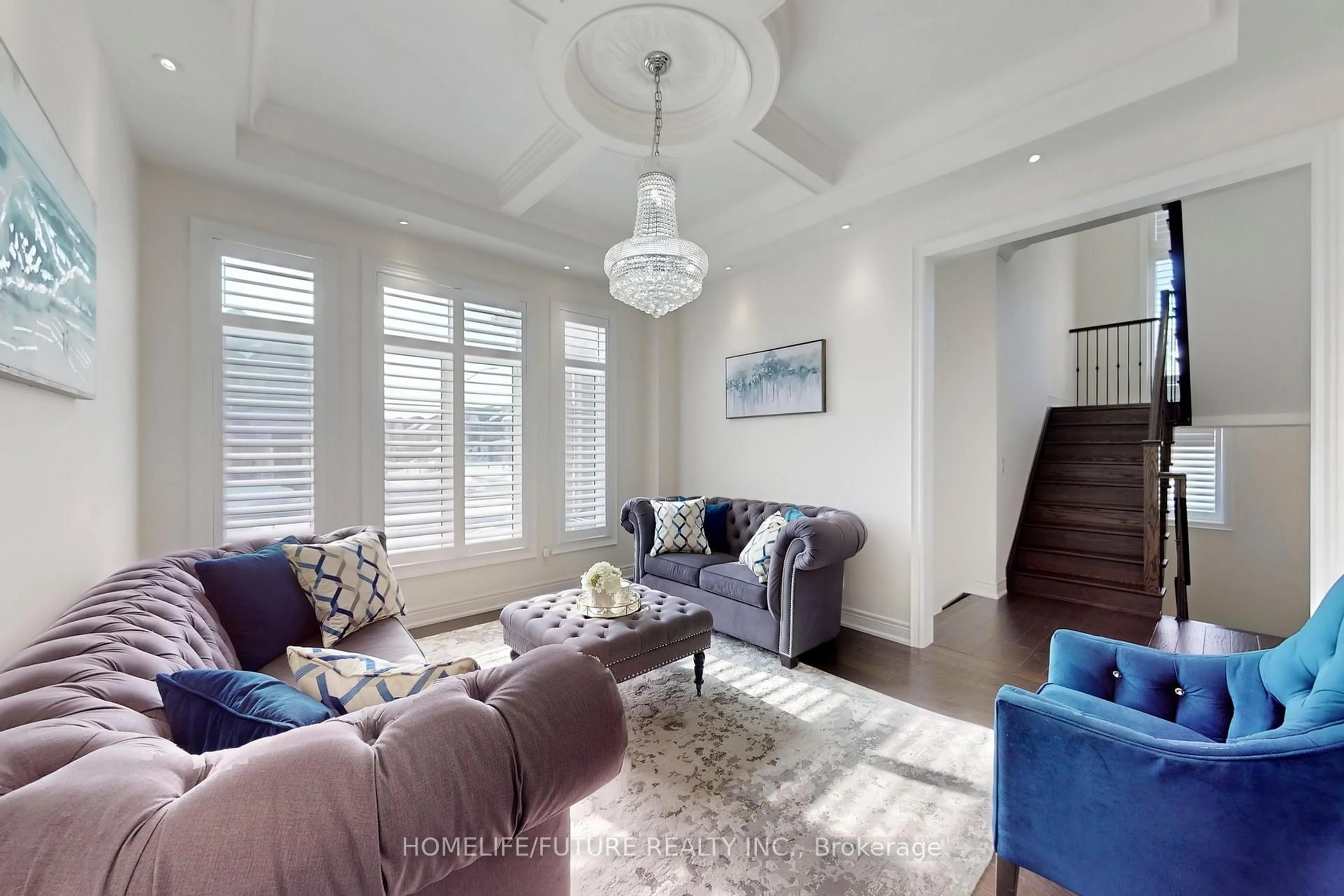 Living room with furniture, unknown for 44 Micklefield Ave, Whitby Ontario L1P 0C4