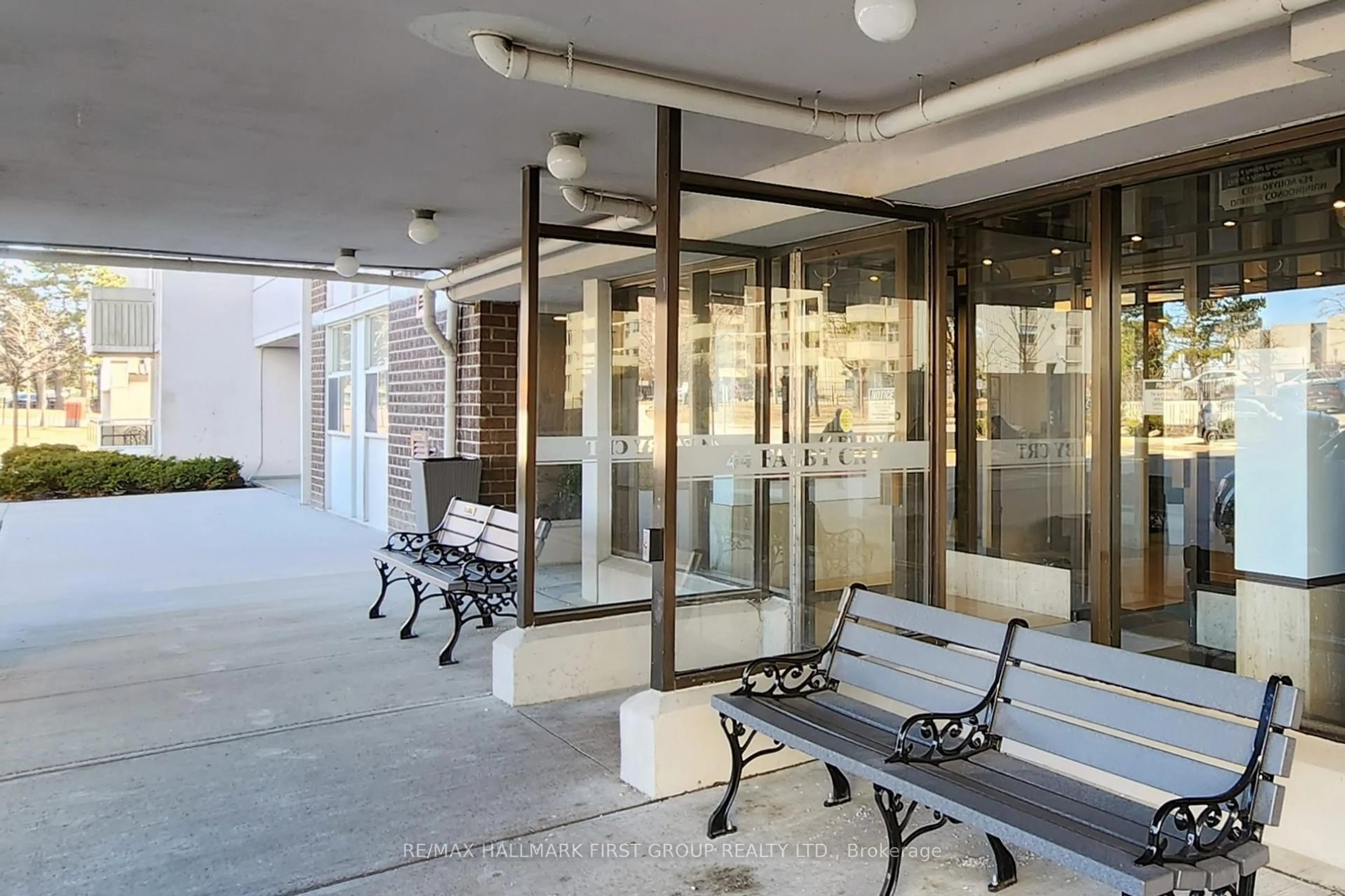 Unknown for 44 Falby Crt #310, Ajax Ontario L1S 3L1