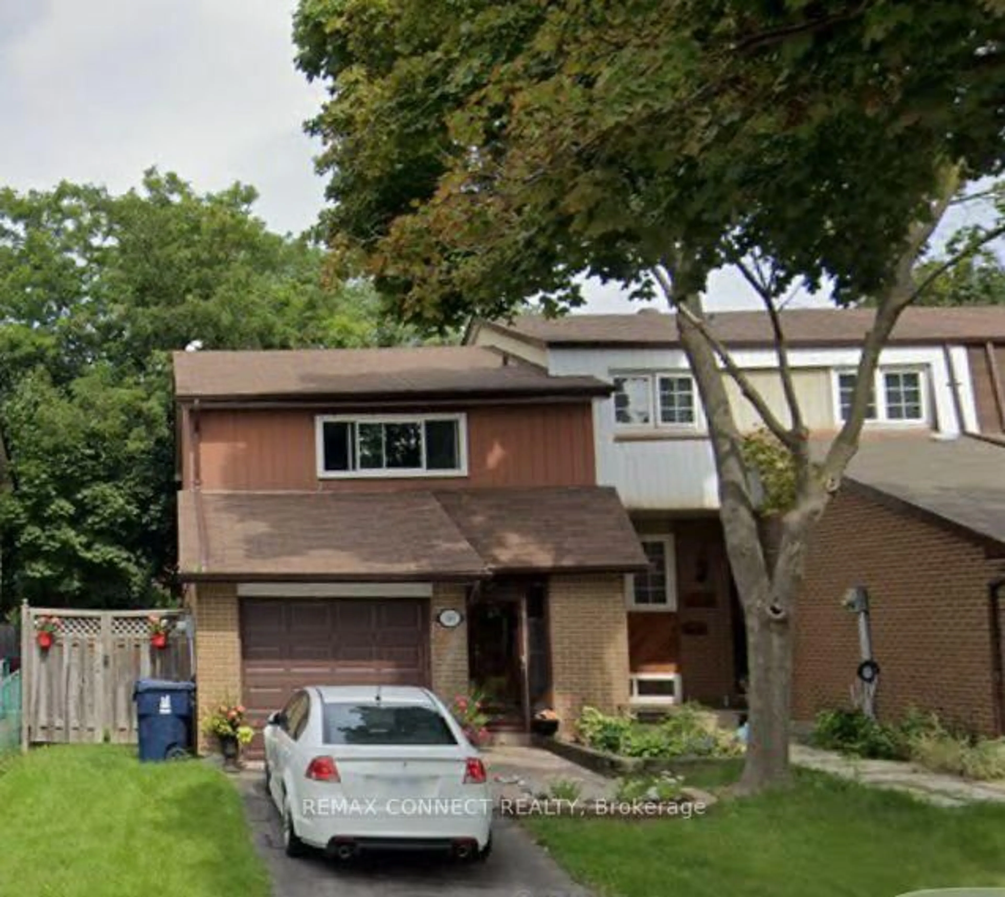 Home with brick exterior material, street for 165 Carolbreen Sq, Toronto Ontario M1V 1J1