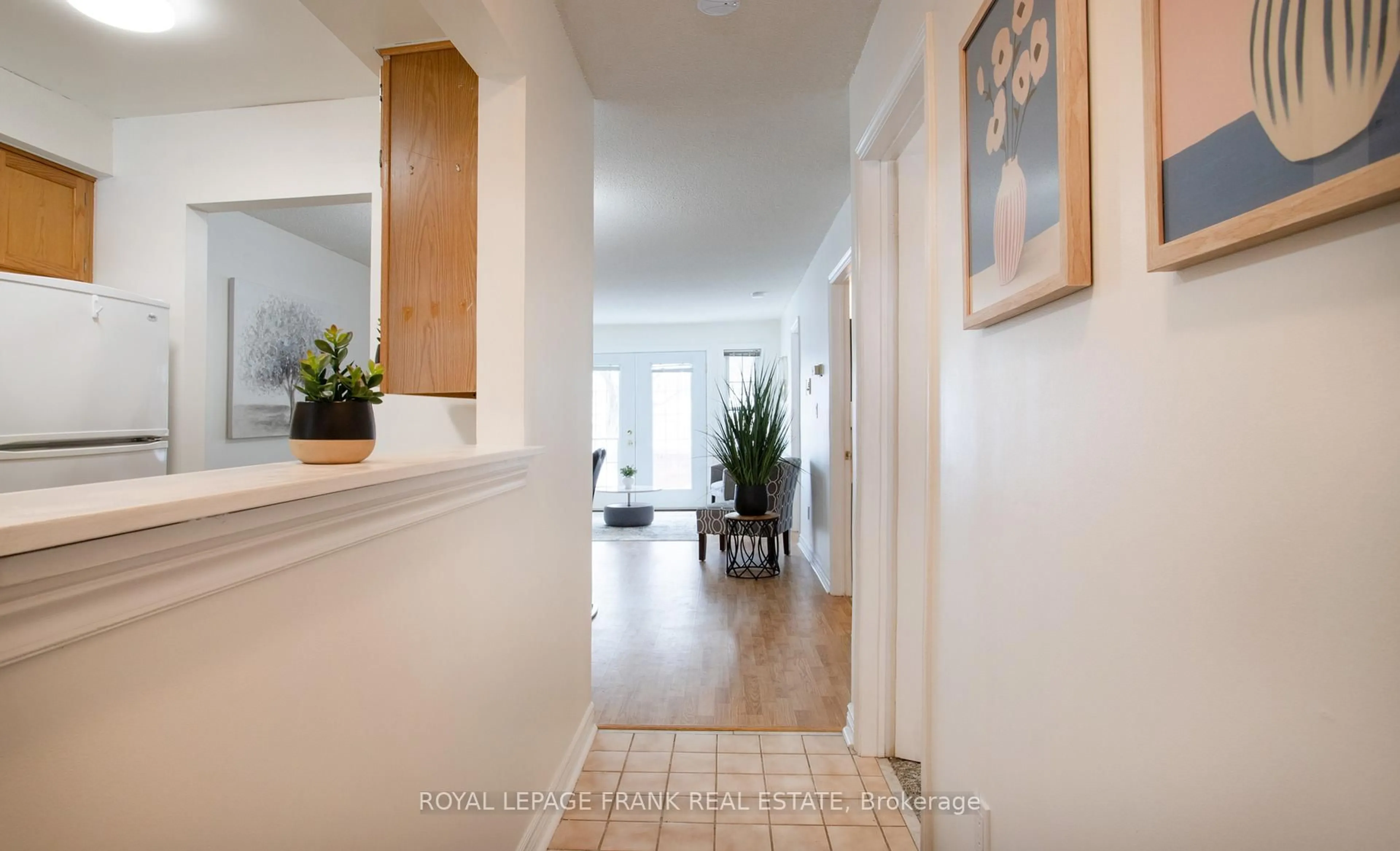 Indoor entryway for 1651 Nash Rd #A15, Clarington Ontario L1E 1S8