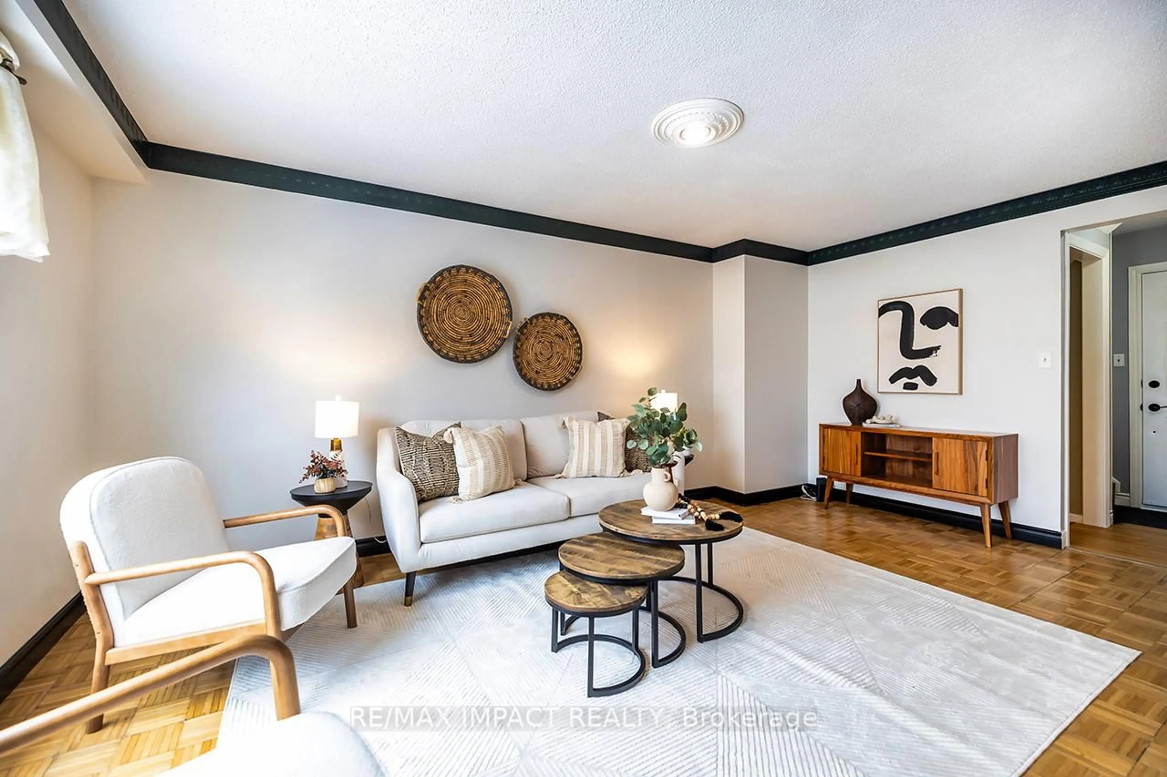 Living room with furniture, unknown for 25 Soper Creek Dr, Clarington Ontario L1C 4G3