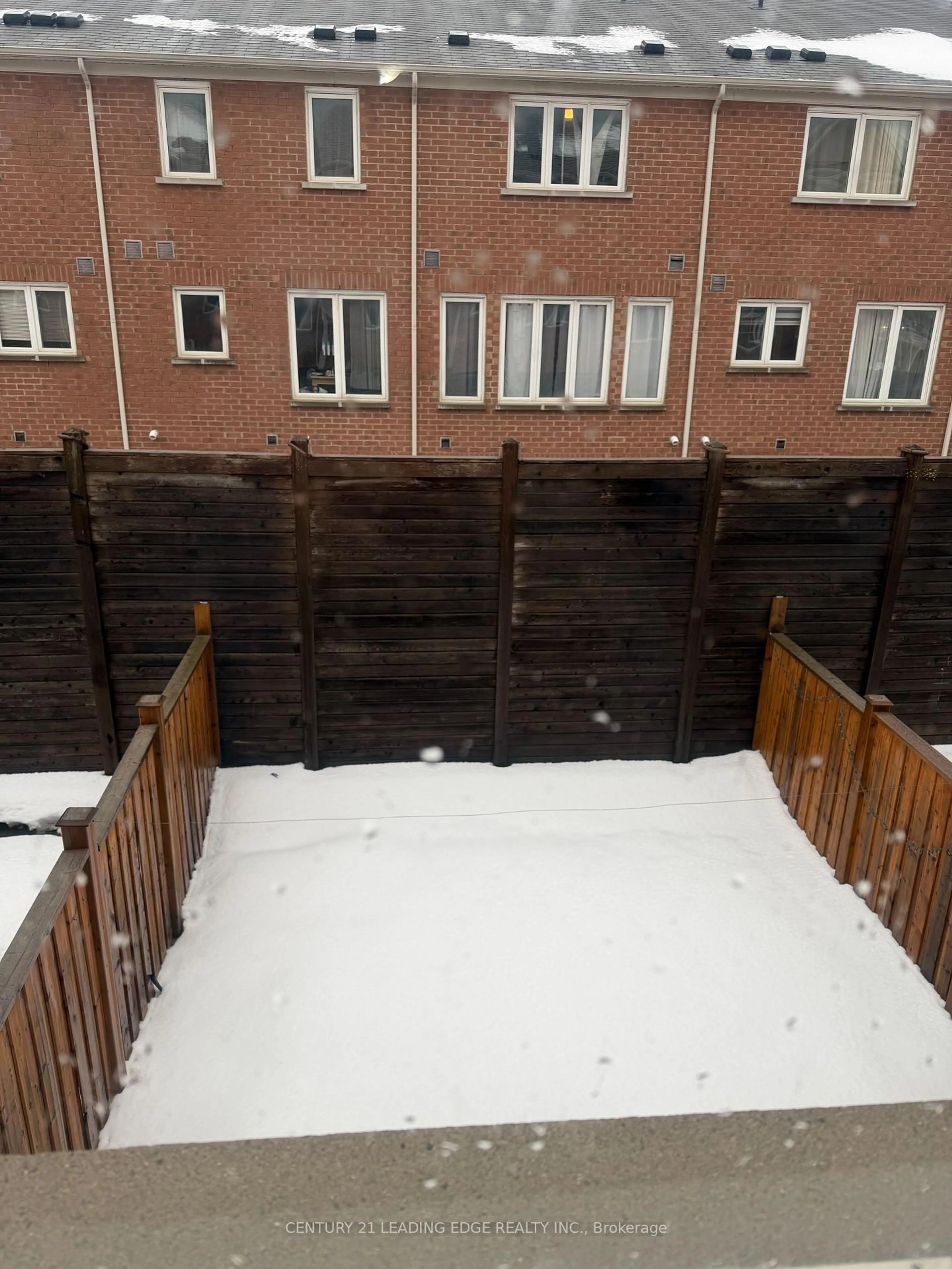 Patio, unknown for 5 Fusilier Dr, Toronto Ontario M1L 0J4