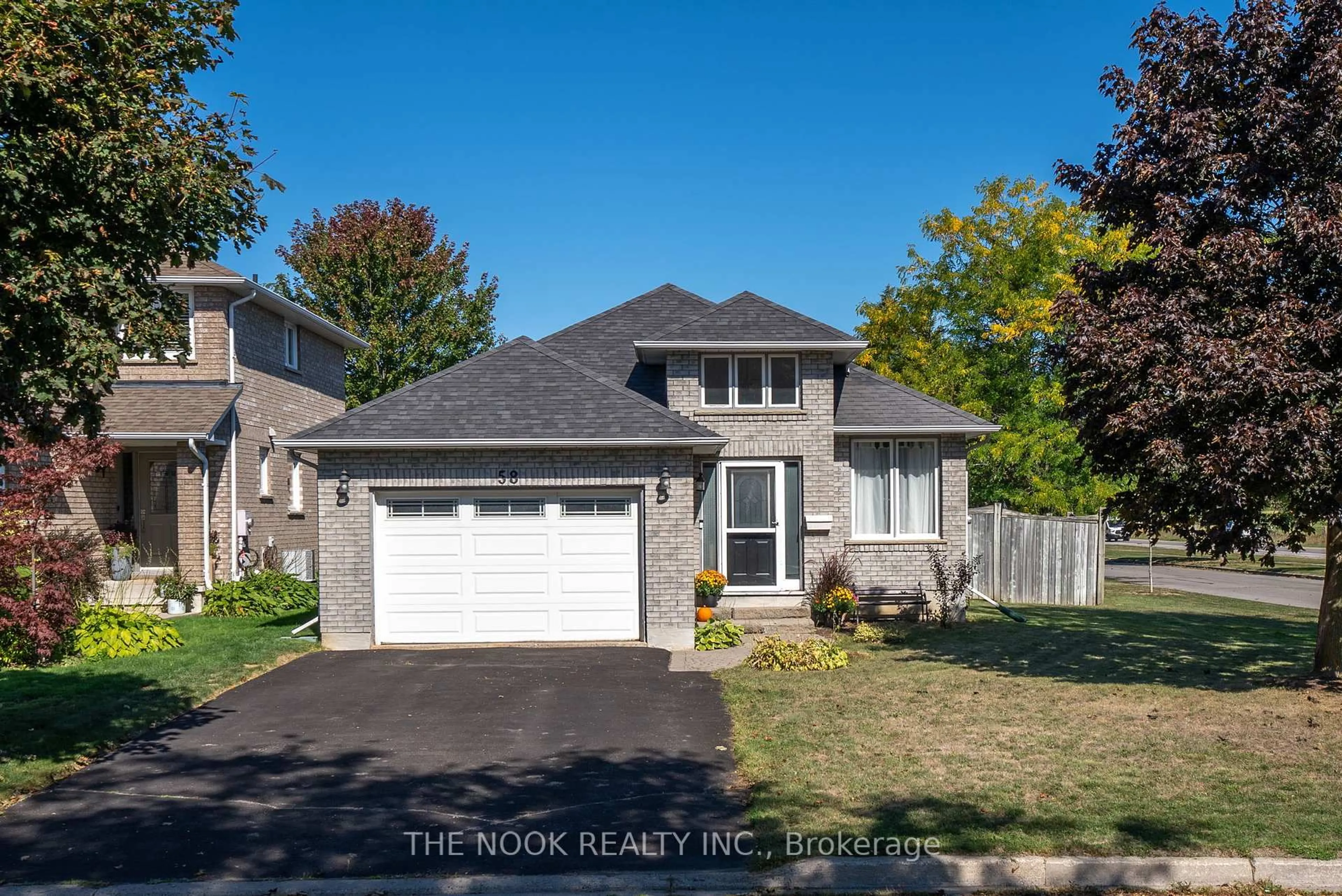 Home with vinyl exterior material, street for 58 Stagemaster Cres, Clarington Ontario L1E 2Y7