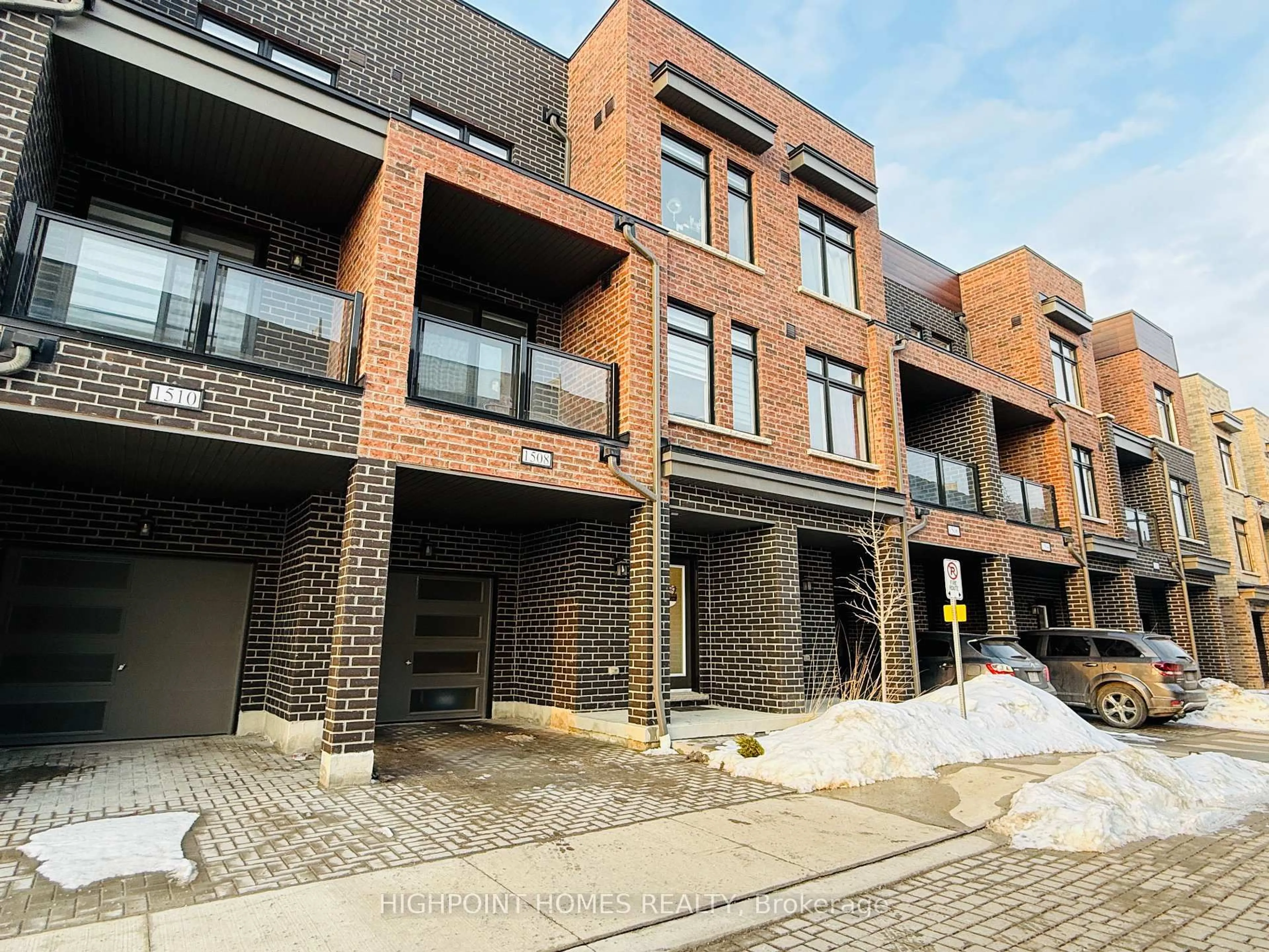 Home with brick exterior material, building for 1865 Pickering Pkwy #1508, Pickering Ontario L1V 0H2