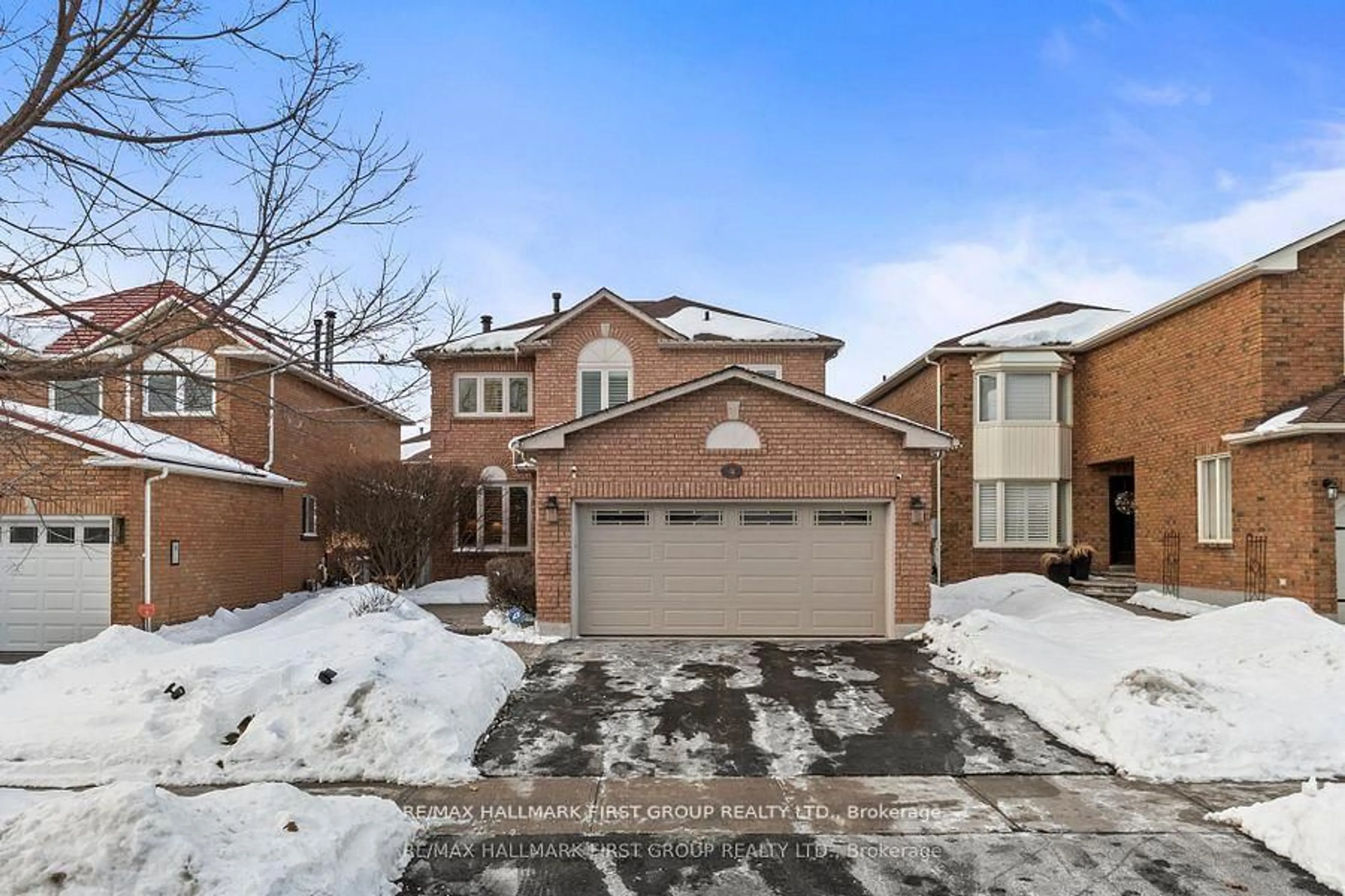 Unknown for 4 Winterberry Dr, Whitby Ontario L1R 1Z2