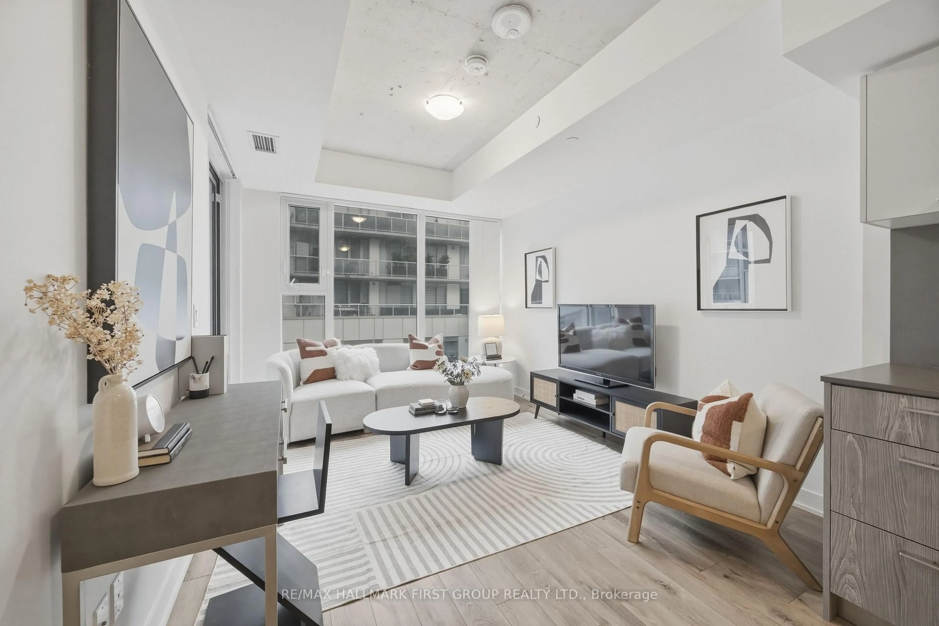 Living room with furniture, unknown for 30 Baseball Pl, Toronto Ontario M4M 0E8