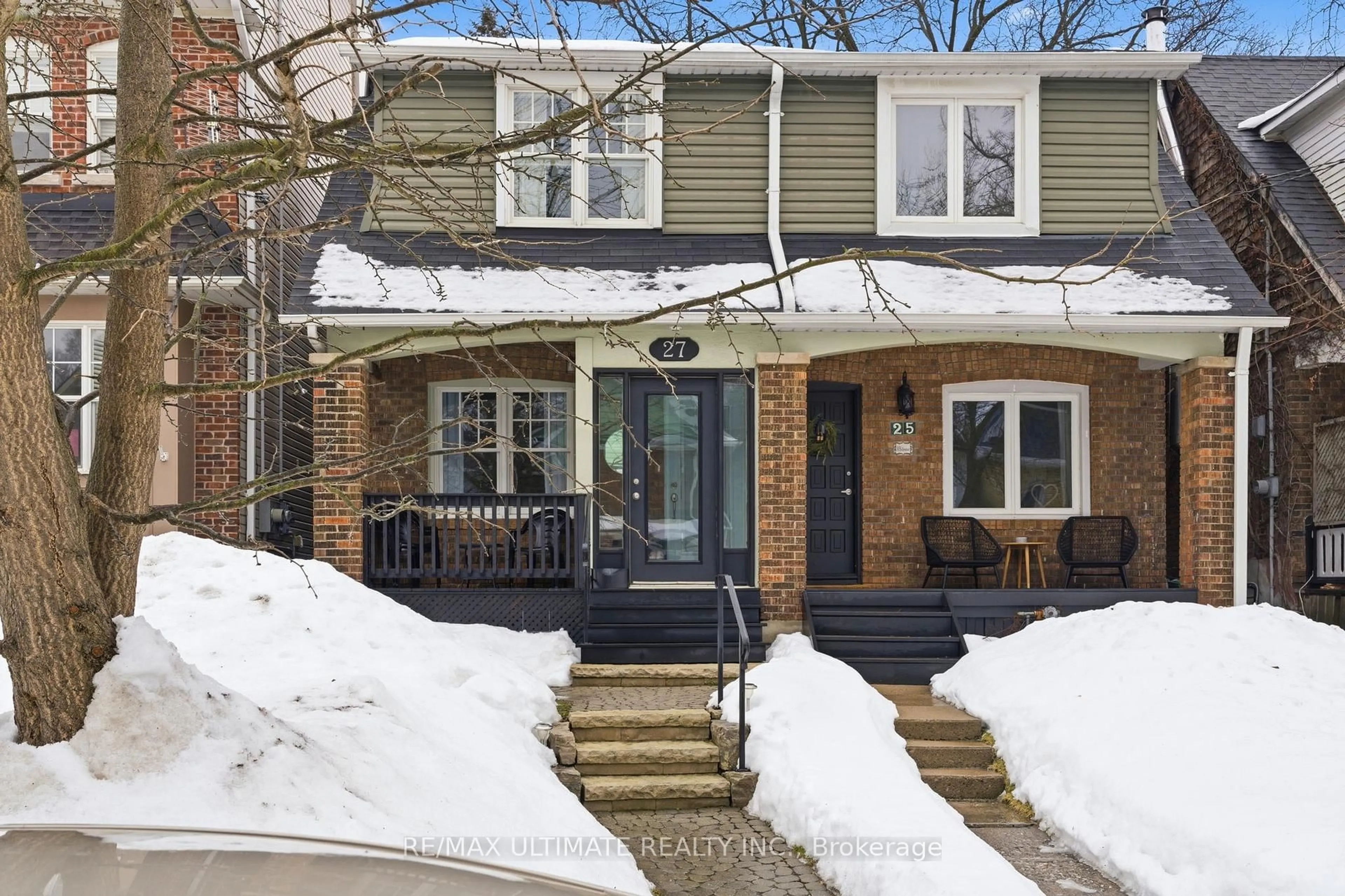 Home with brick exterior material, street for 27 Osborne Ave, Toronto Ontario M4E 3A8