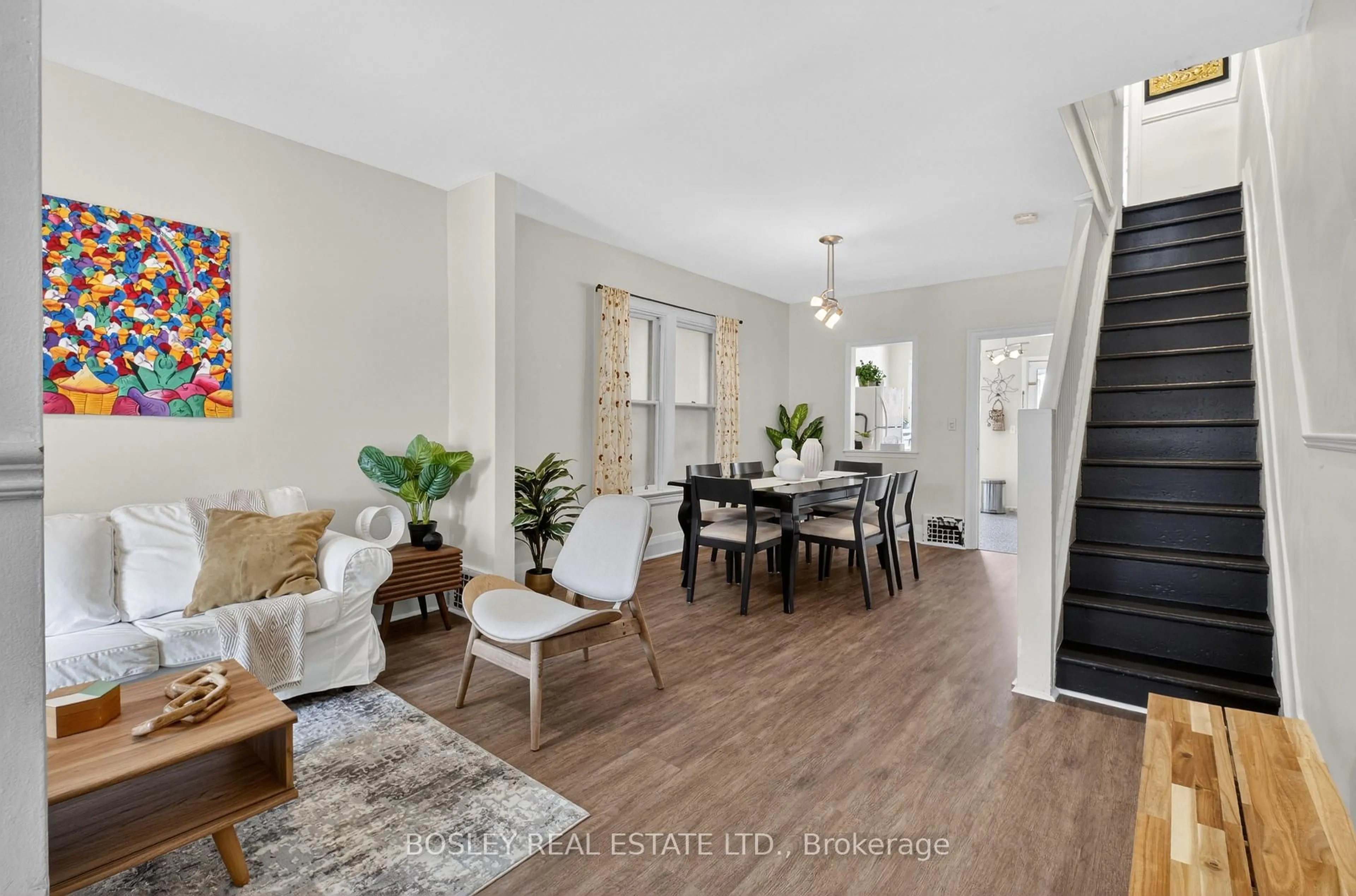 Dining room, unknown for 51 Bastedo Ave, Toronto Ontario M4C 3M8