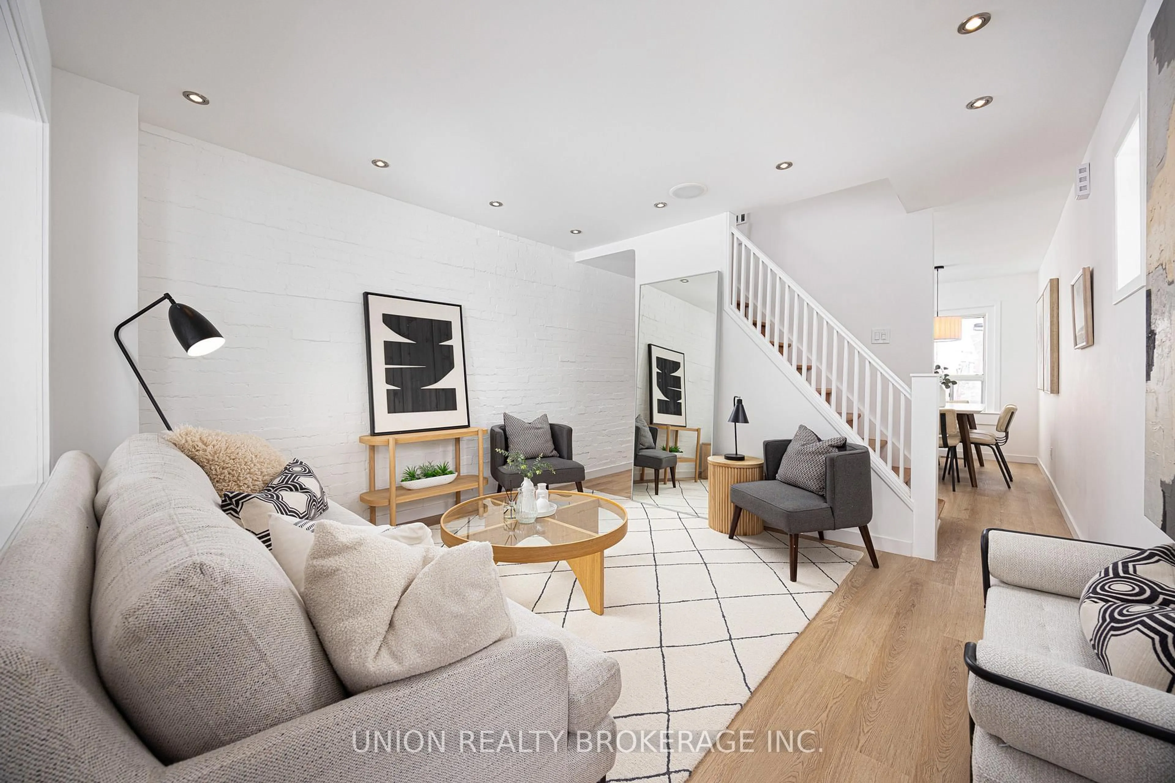 Living room with furniture, unknown for 37 Bastedo Ave, Toronto Ontario M4C 3M8