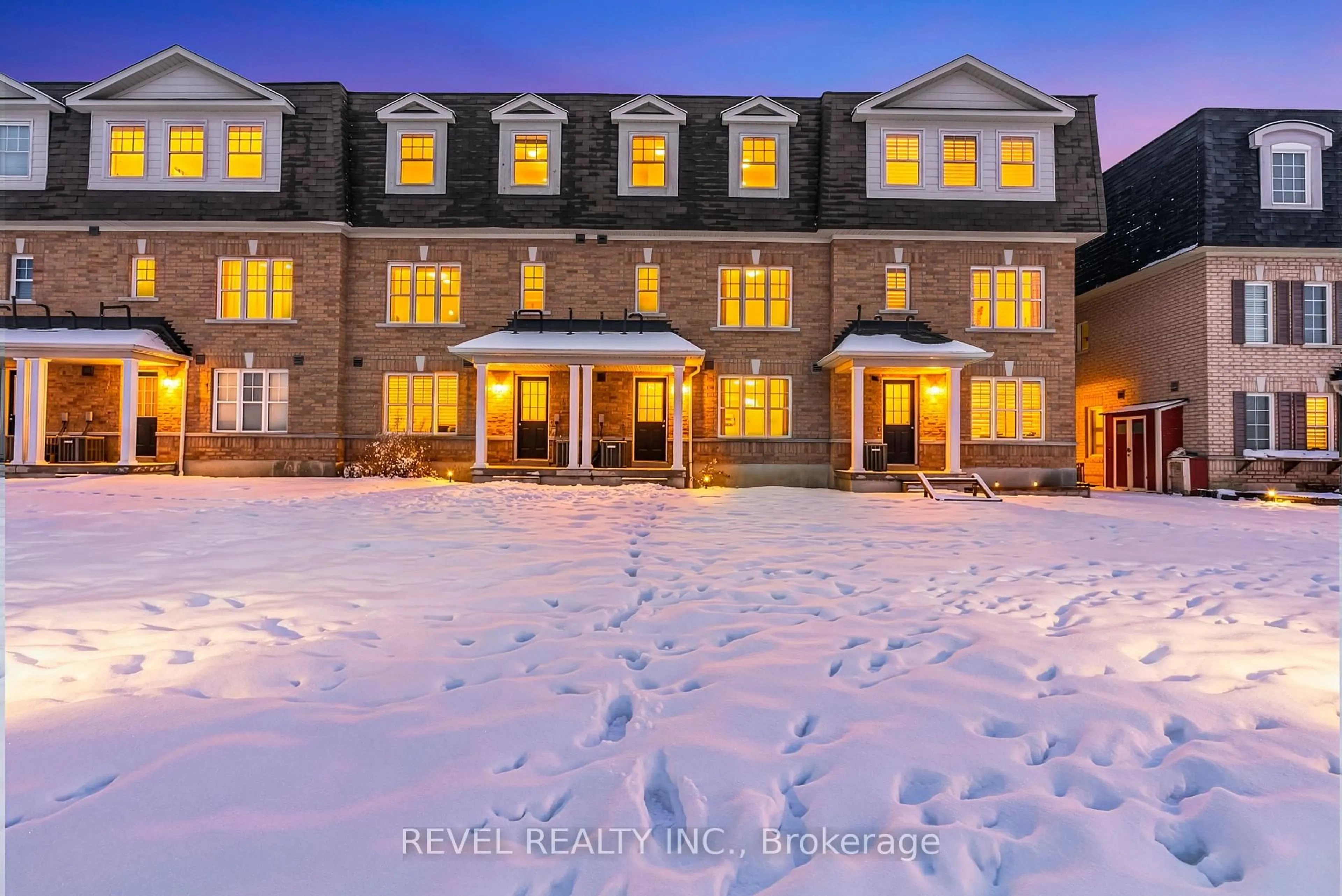 Unknown for 1769 Carousel Dr, Pickering Ontario L1X 0C1