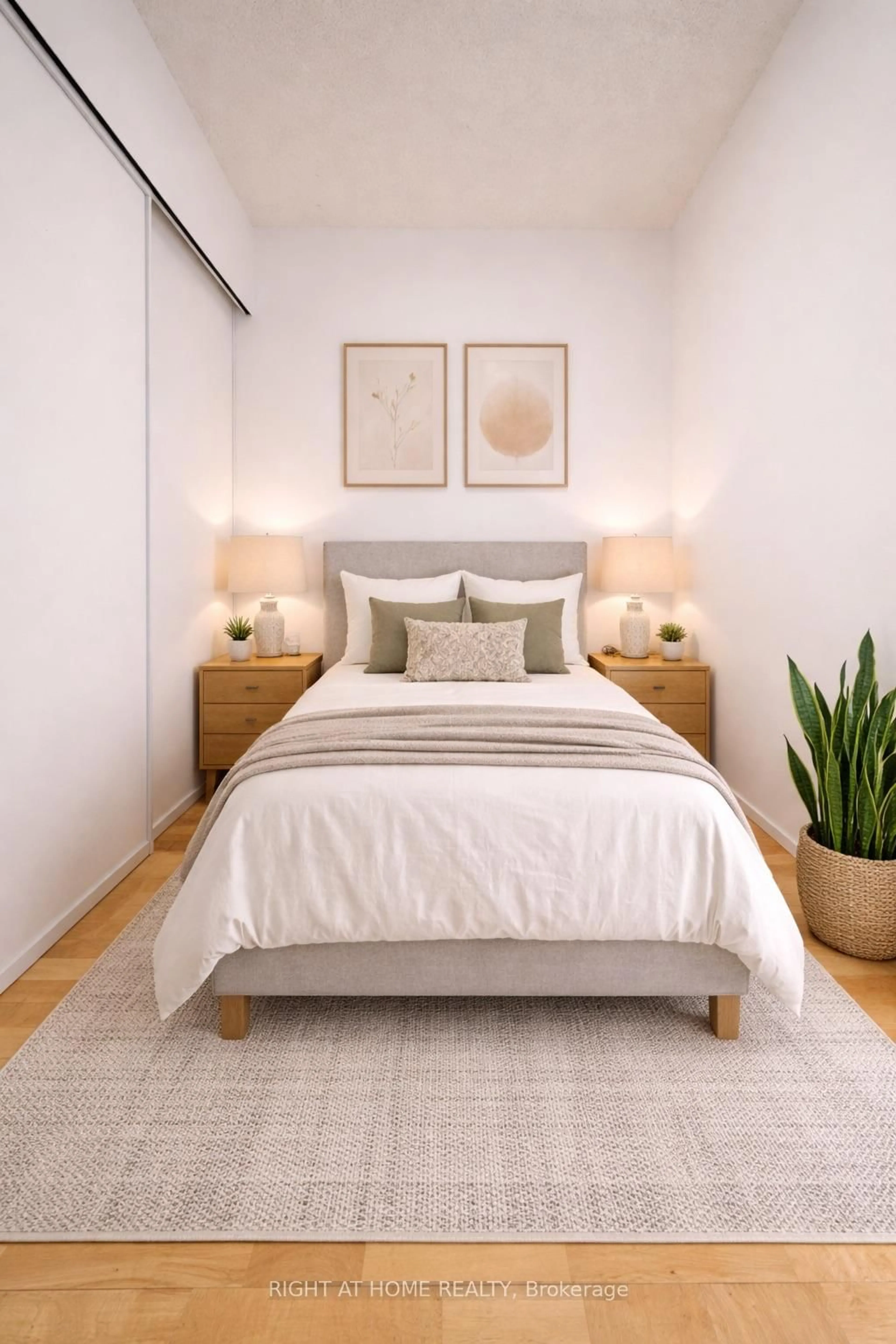 Bedroom with bed, unknown for 601 Kingston Rd #404, Toronto Ontario M4E 3Y2