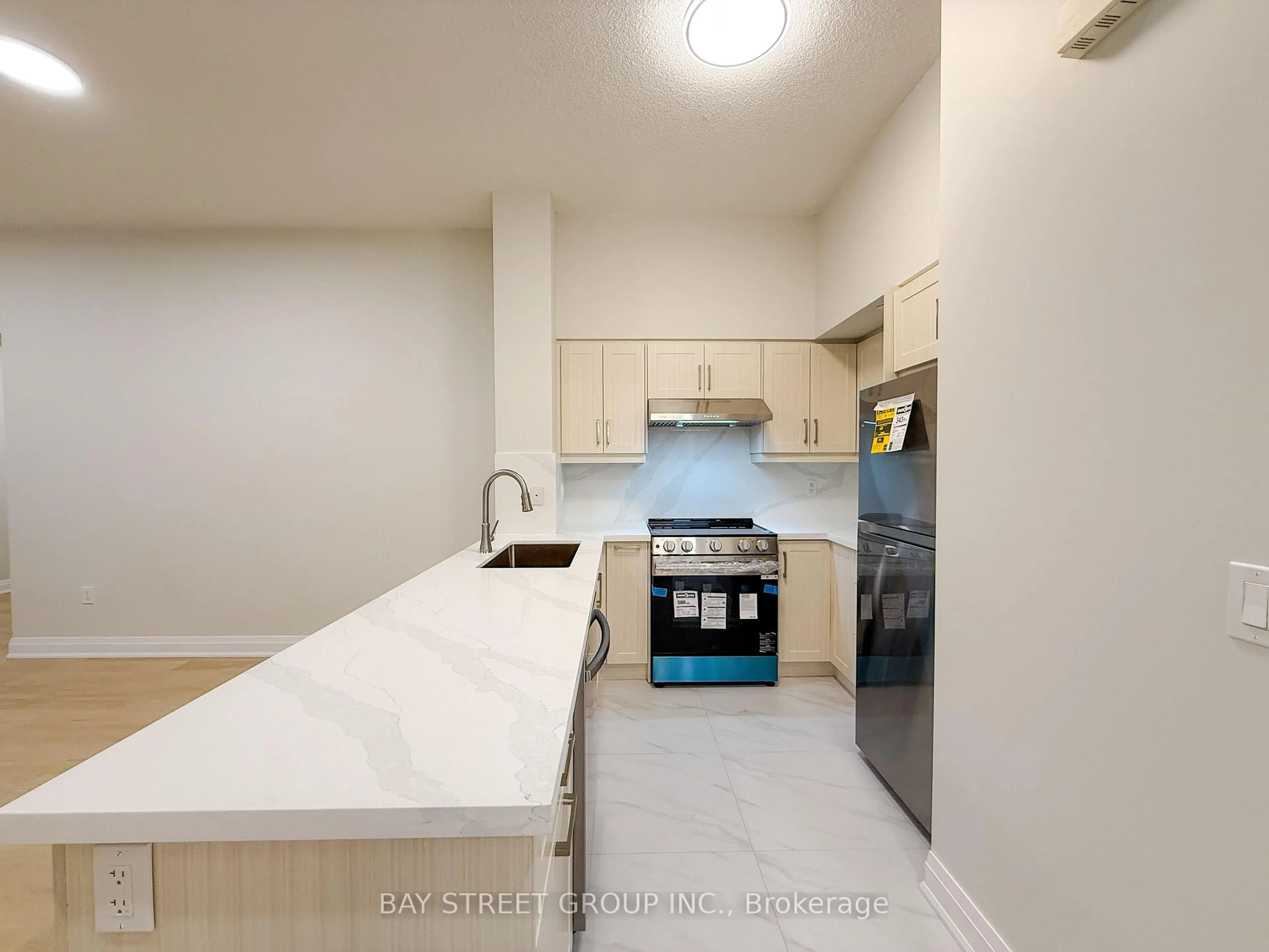 Standard kitchen, unknown for 1038 Mcnicoll Ave #218, Toronto Ontario M1W 0A4