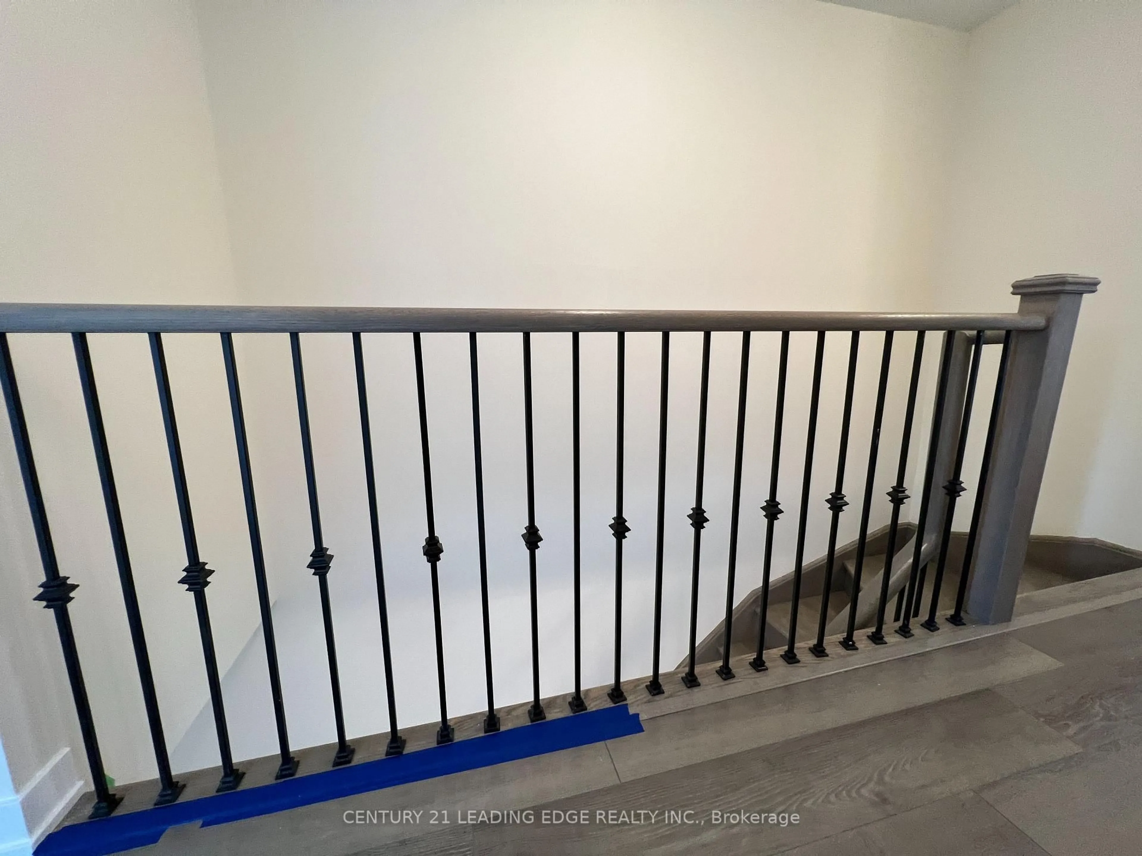 Stairs for 250 Finch Ave #211, Pickering Ontario L1V 0G6