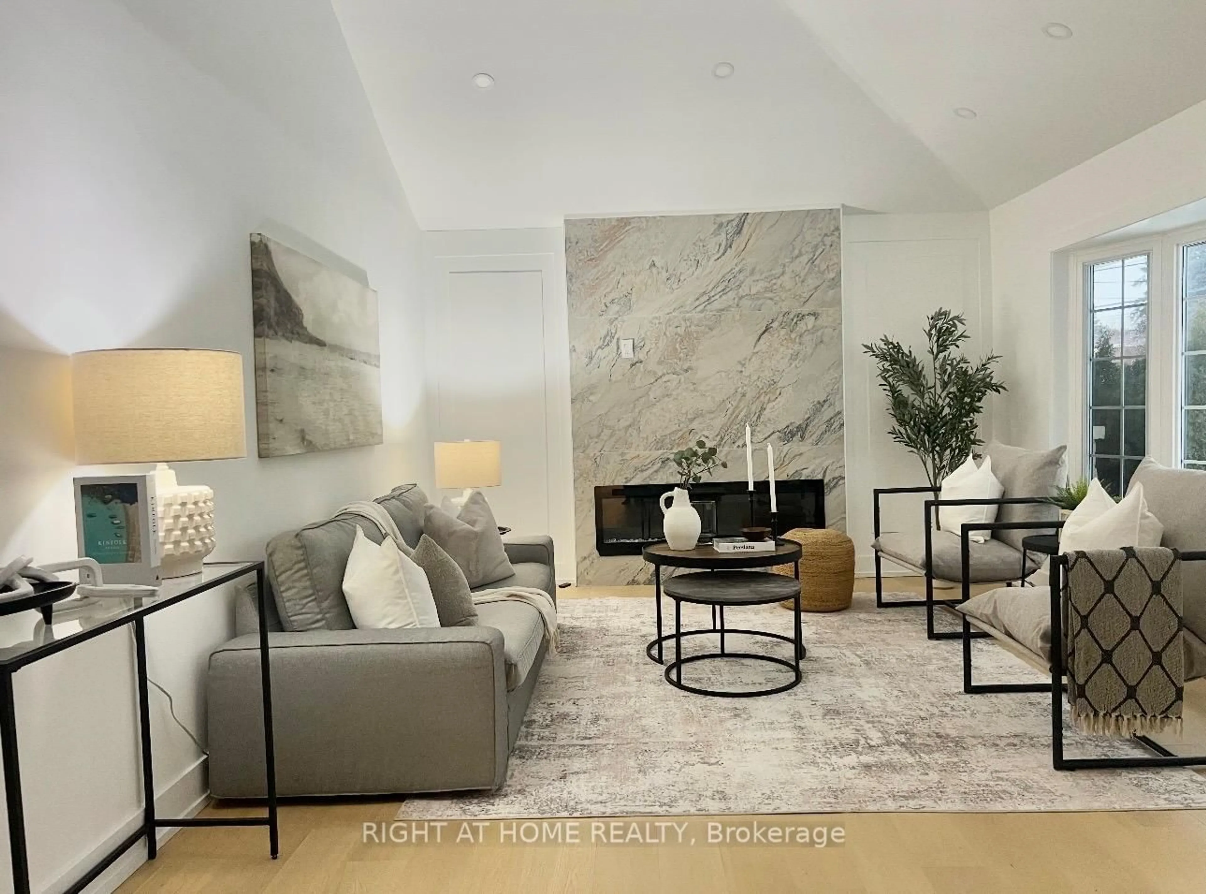 Living room with furniture, unknown for 1416 Nash Rd, Clarington Ontario L1E 2K1