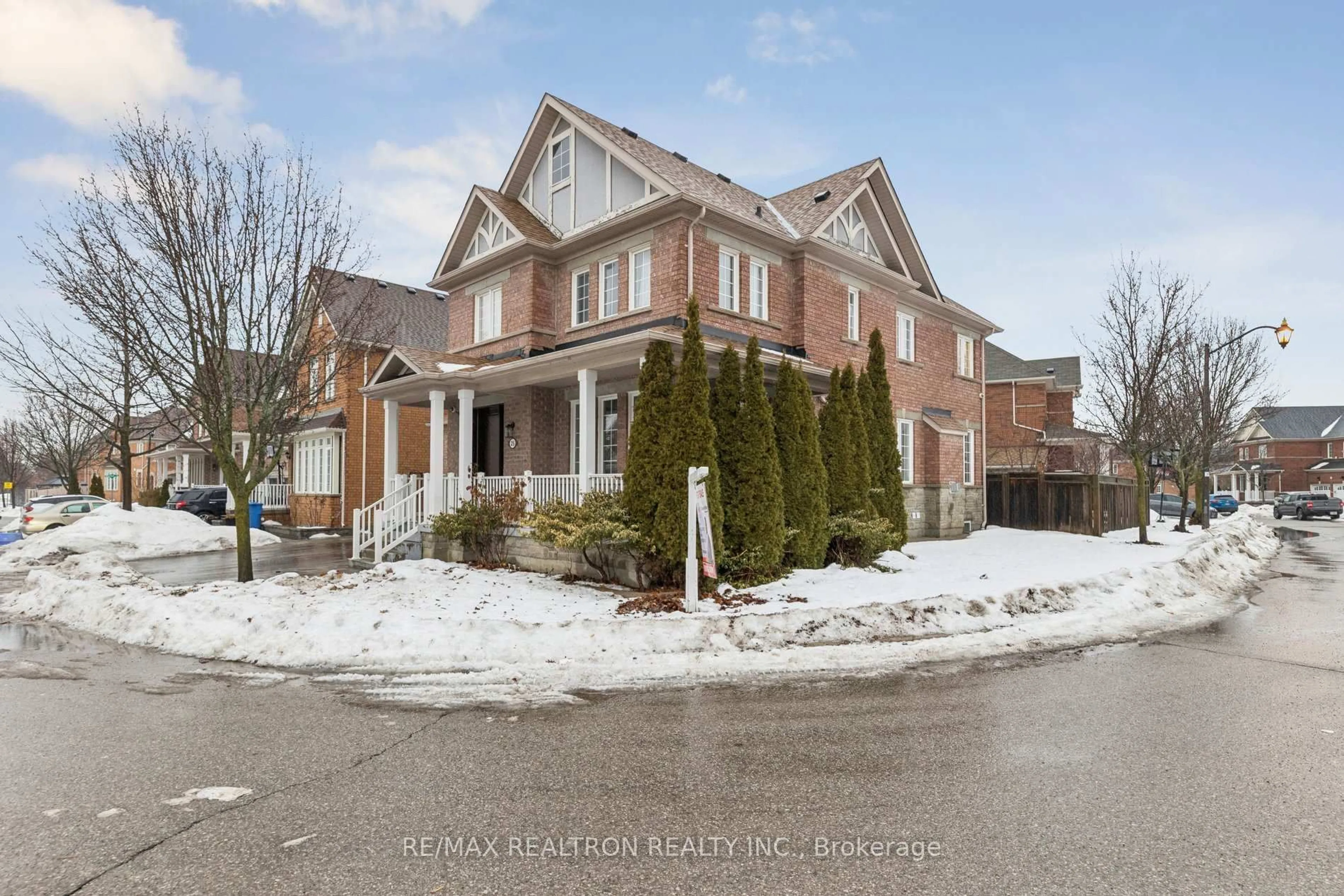 Home with brick exterior material, street for 25 Shorten Pl, Ajax Ontario L1T 0E9