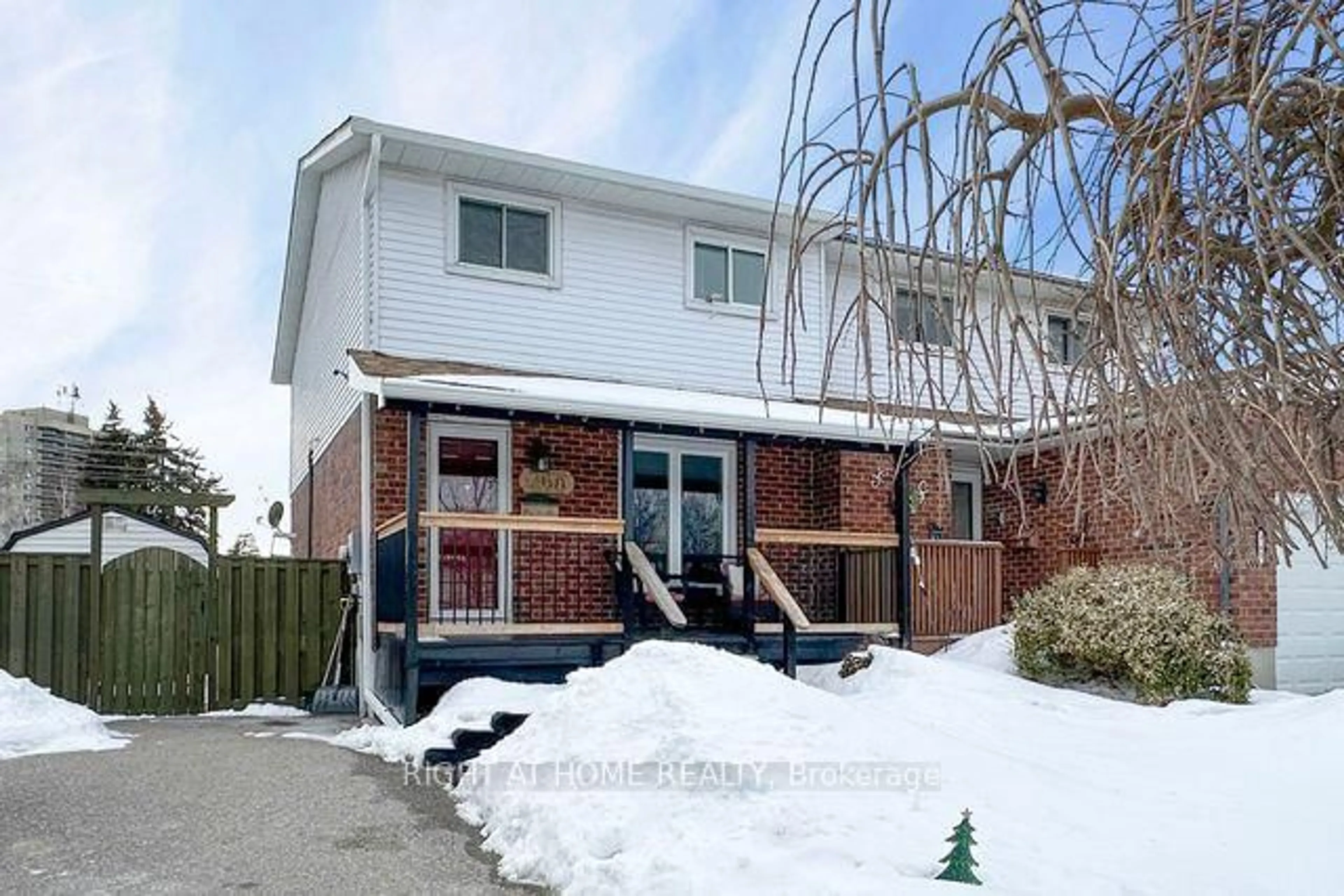 Home with brick exterior material, street for 760 Cricklewood Dr, Oshawa Ontario L1K 1R6