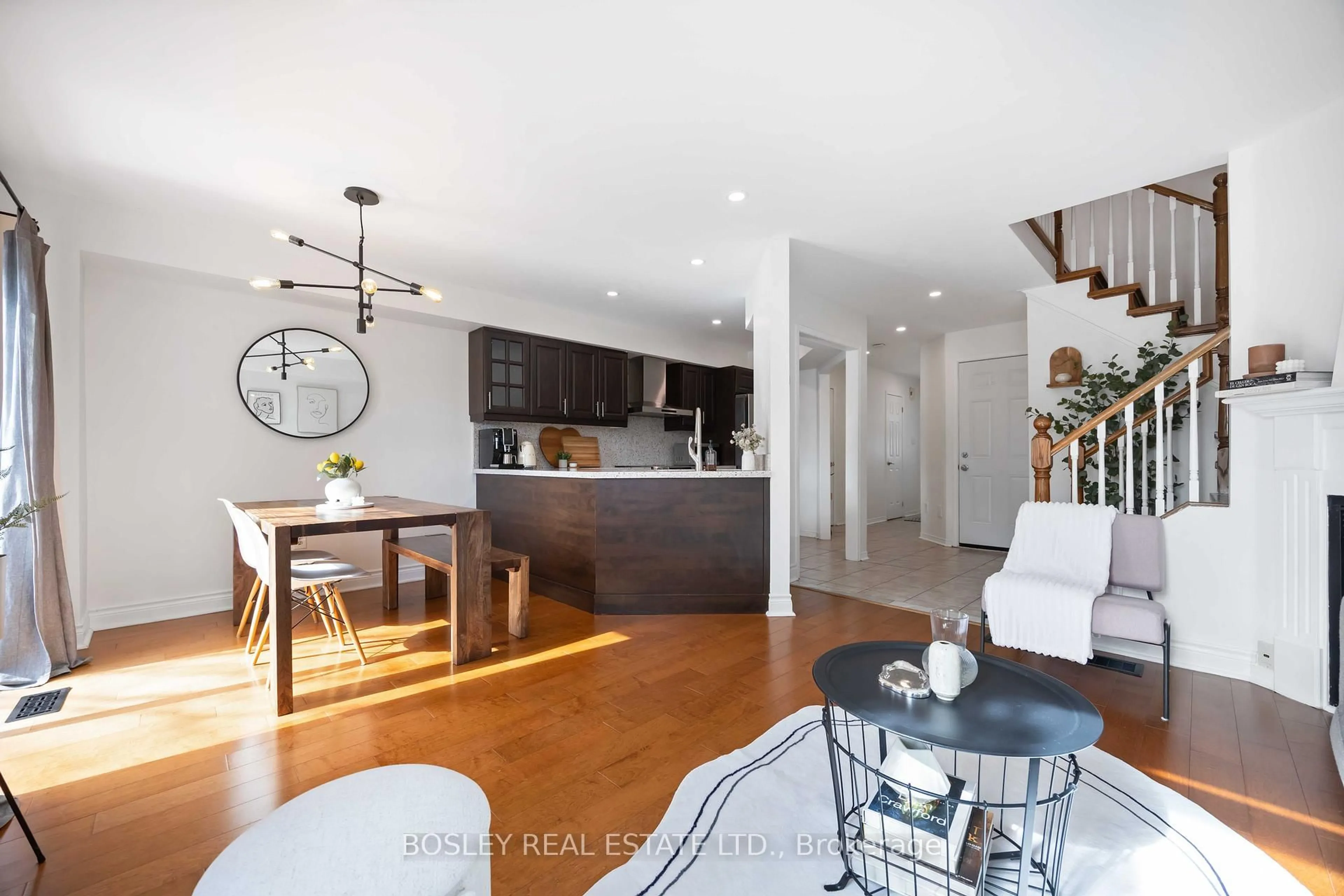 Open concept kitchen, unknown for 57 Candlebrook Dr, Whitby Ontario L1R 2V6