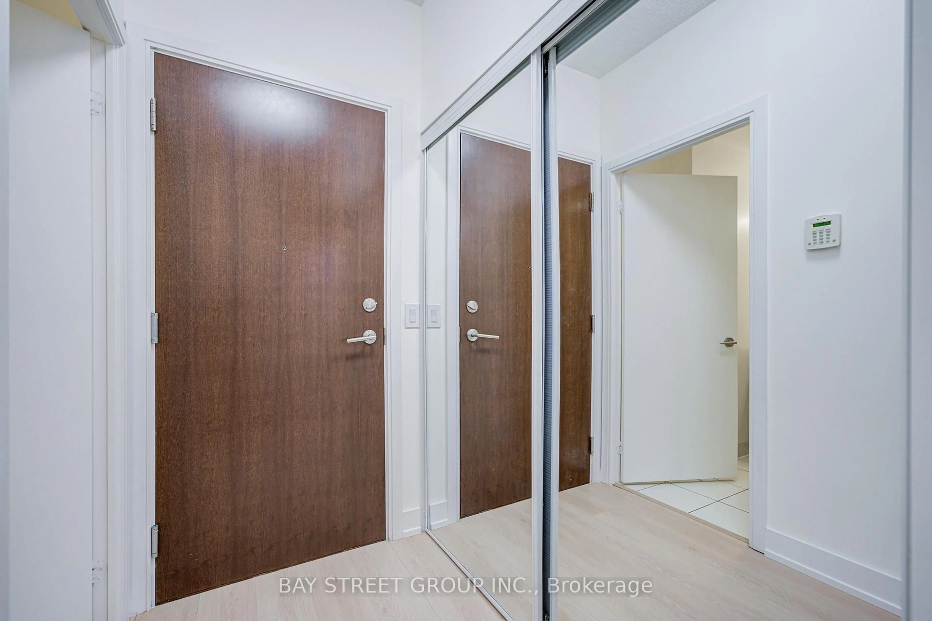 Unknown for 151 Village Green Sq #Ph3, Toronto Ontario M1S 0K5