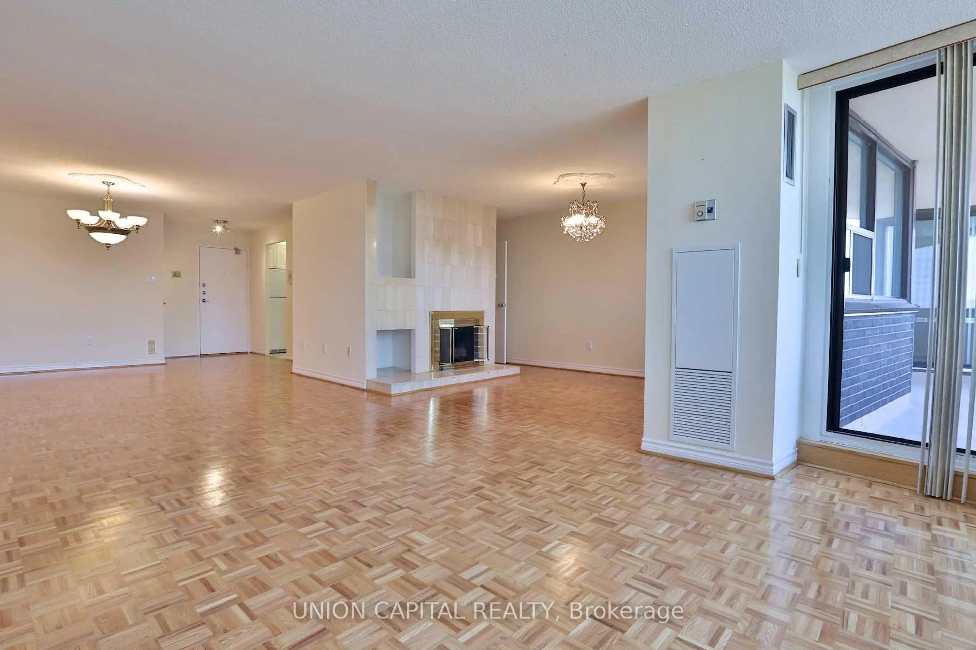 A pic of a room for 55 Huntingdale Blvd #1701, Toronto Ontario M1W 2N9