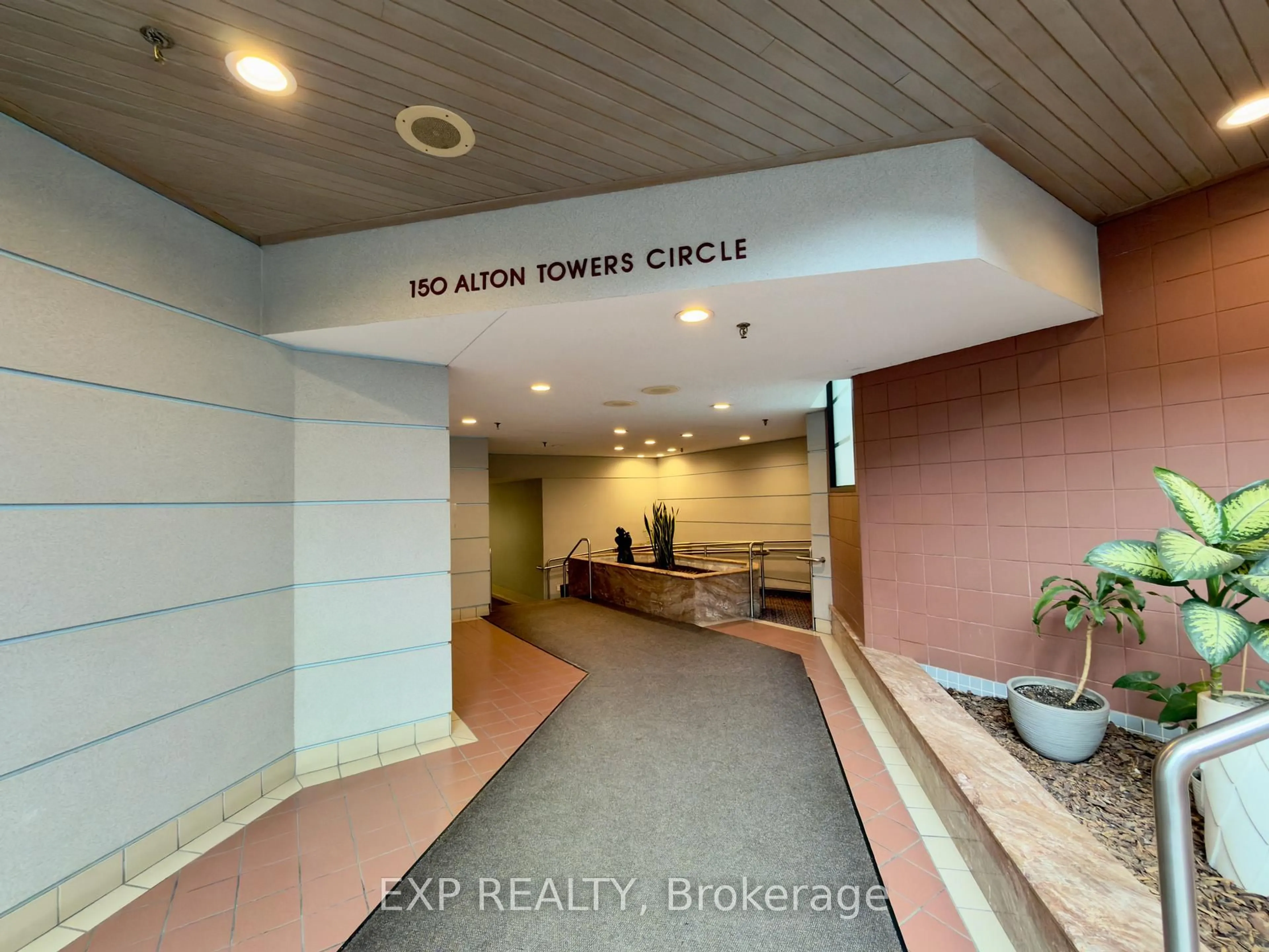 Indoor foyer for 150 Alton Towers Circ #1814, Toronto Ontario M1V 4X7