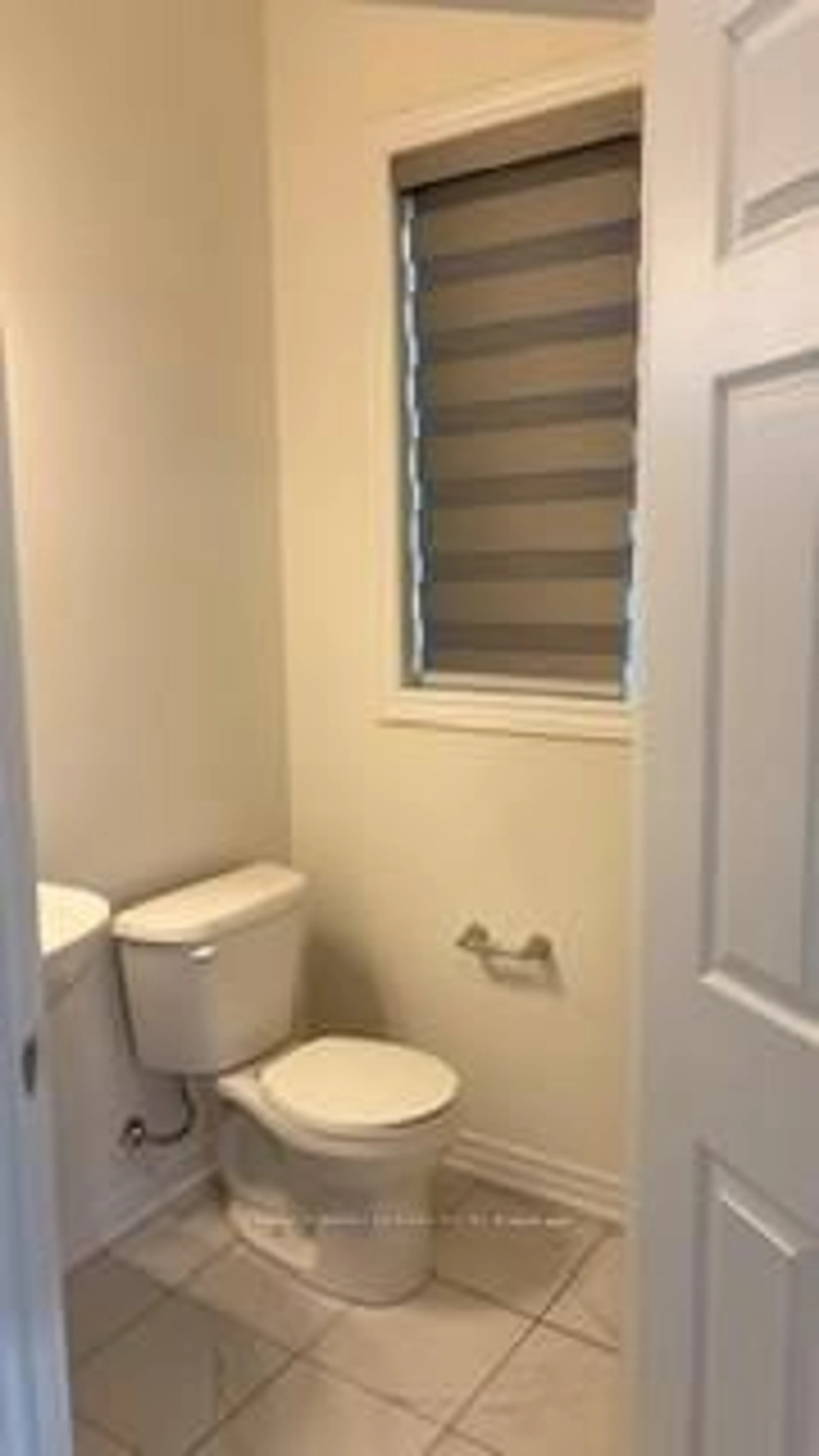 A pic of a room for 68 Air Dancer Cres, Oshawa Ontario L1L 0V3