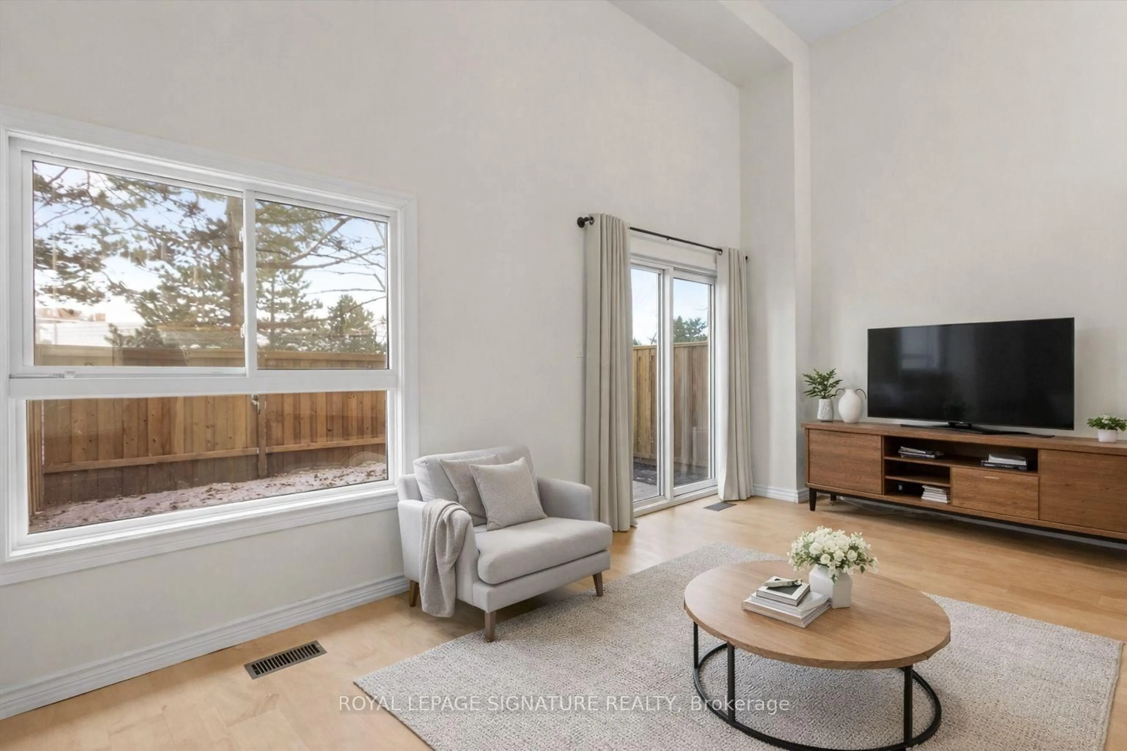 Living room with furniture, unknown for 750 Military Tr #15, Toronto Ontario M1E 4P7