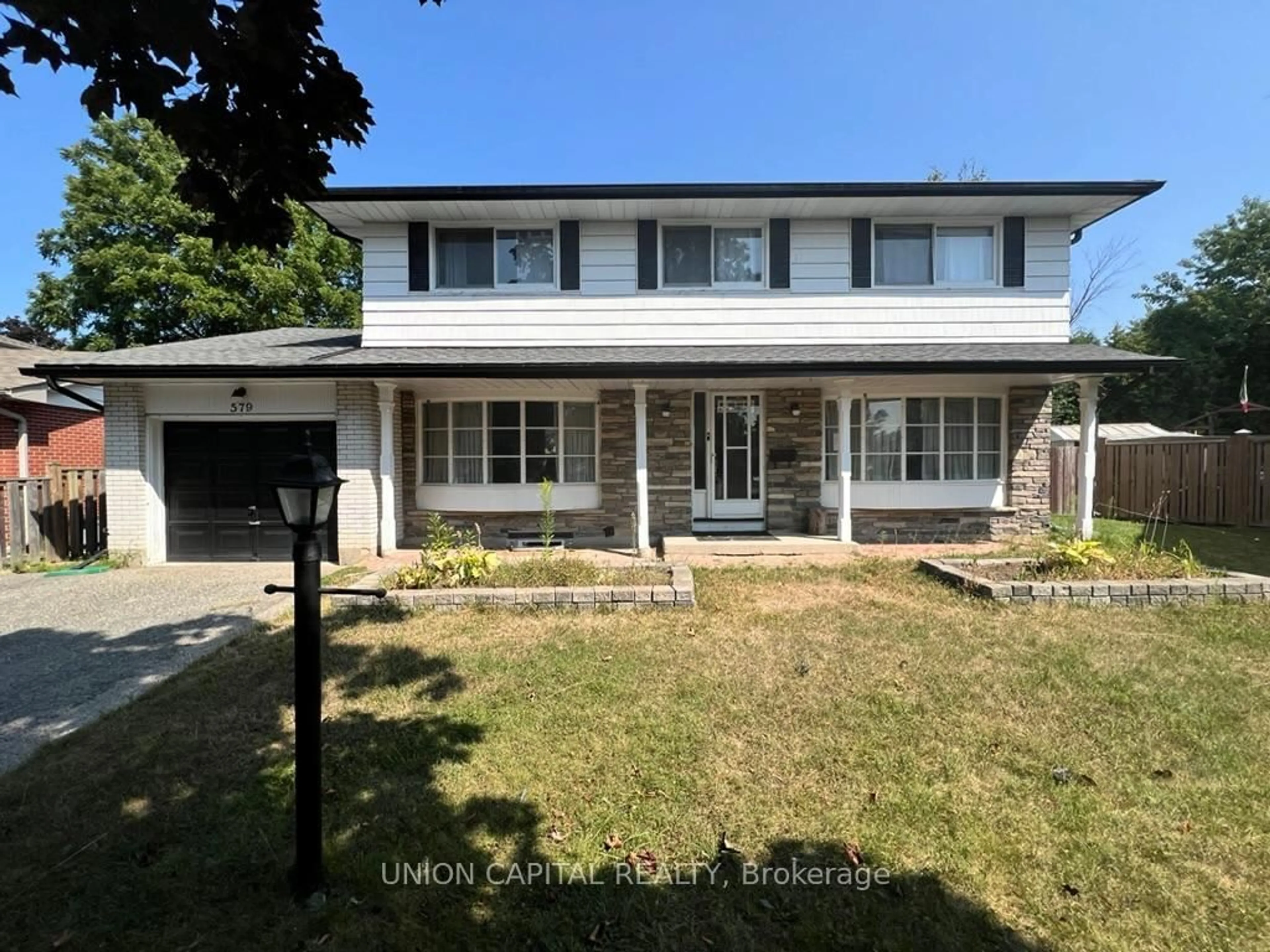 Unknown for 579 Braemor Crt, Oshawa Ontario L1J 2X7
