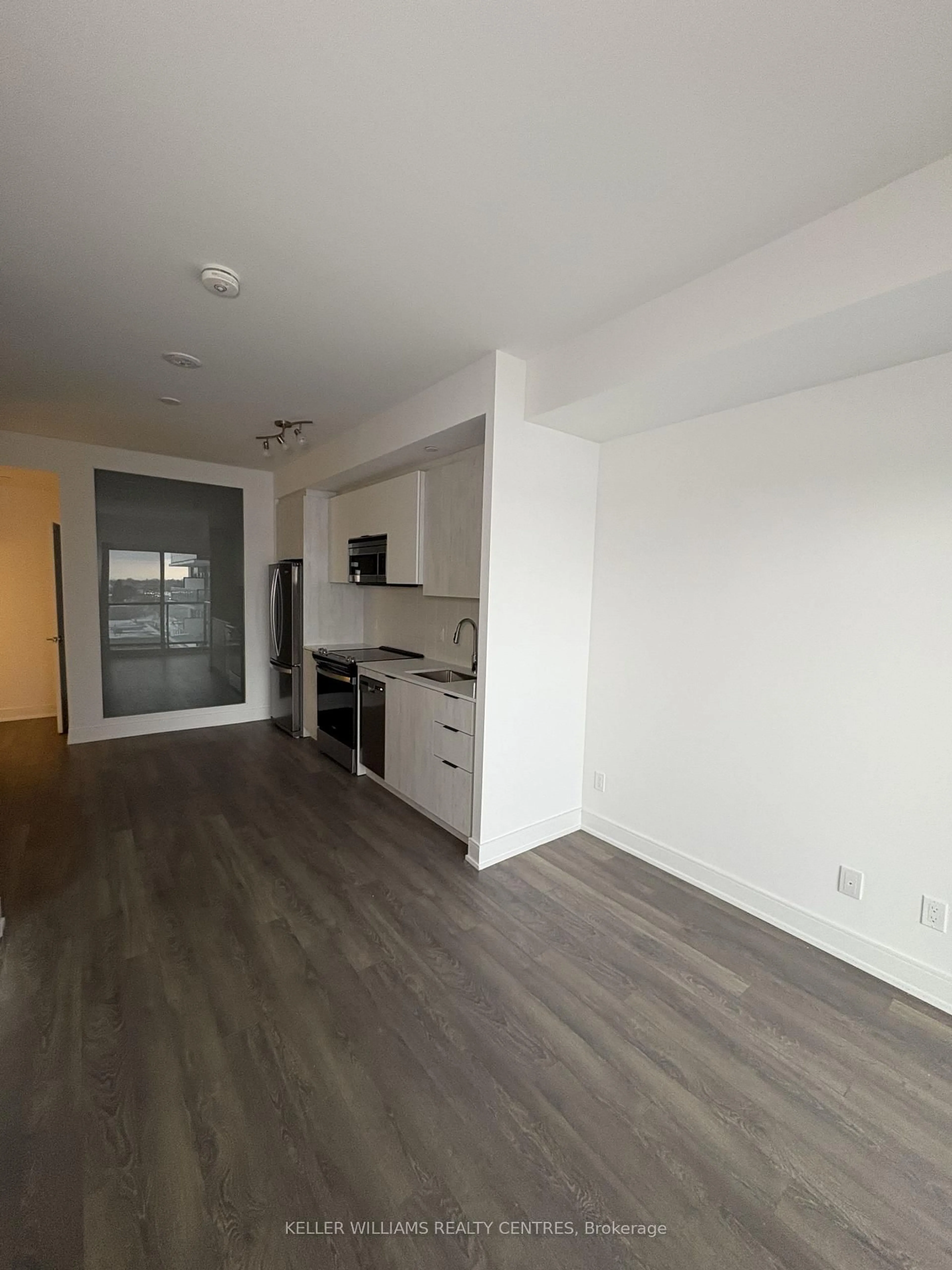A pic of a room for 1350 Ellesmere Rd #602, Toronto Ontario M1P 0G6