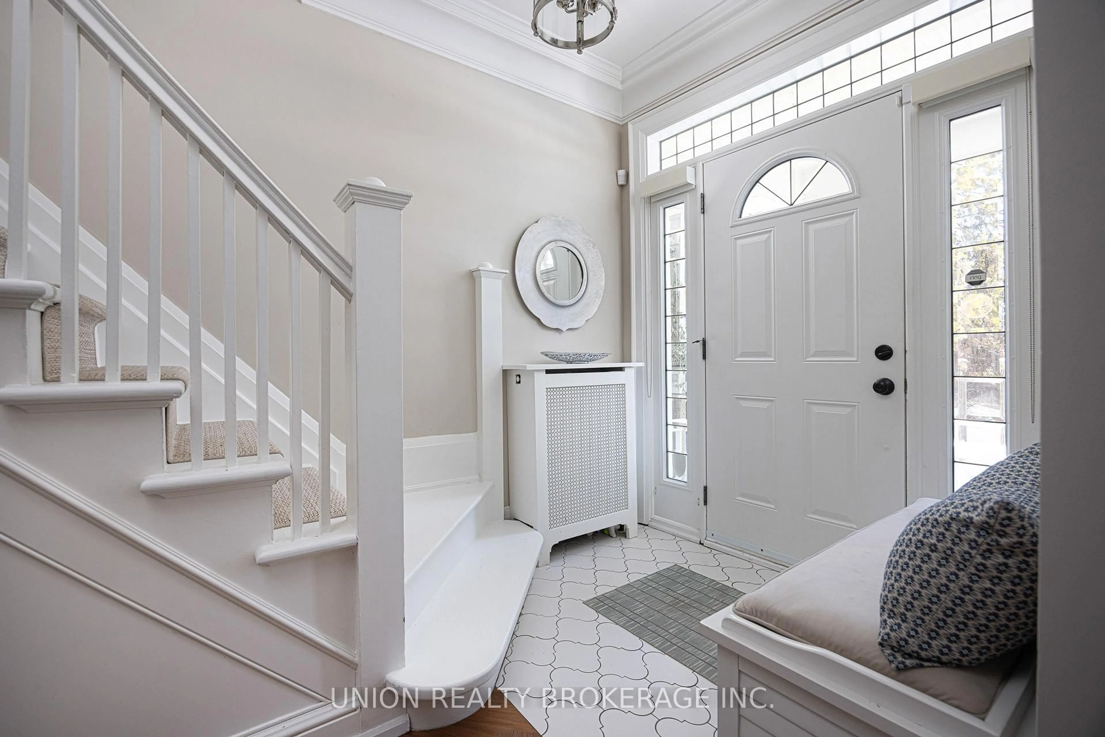 Indoor entryway for 104 Victoria Park Ave, Toronto Ontario M4E 3R9