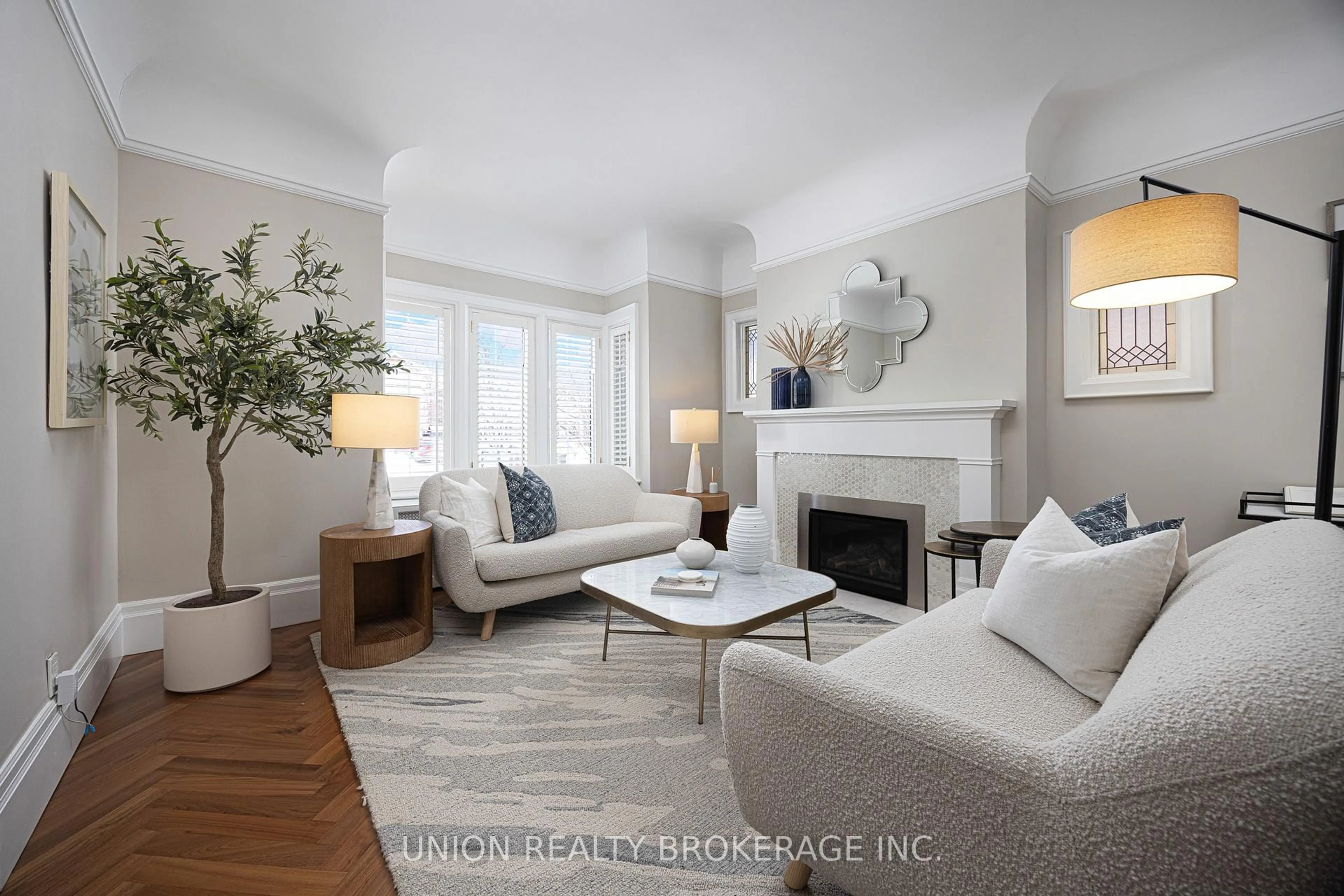 Living room with furniture, unknown for 104 Victoria Park Ave, Toronto Ontario M4E 3R9