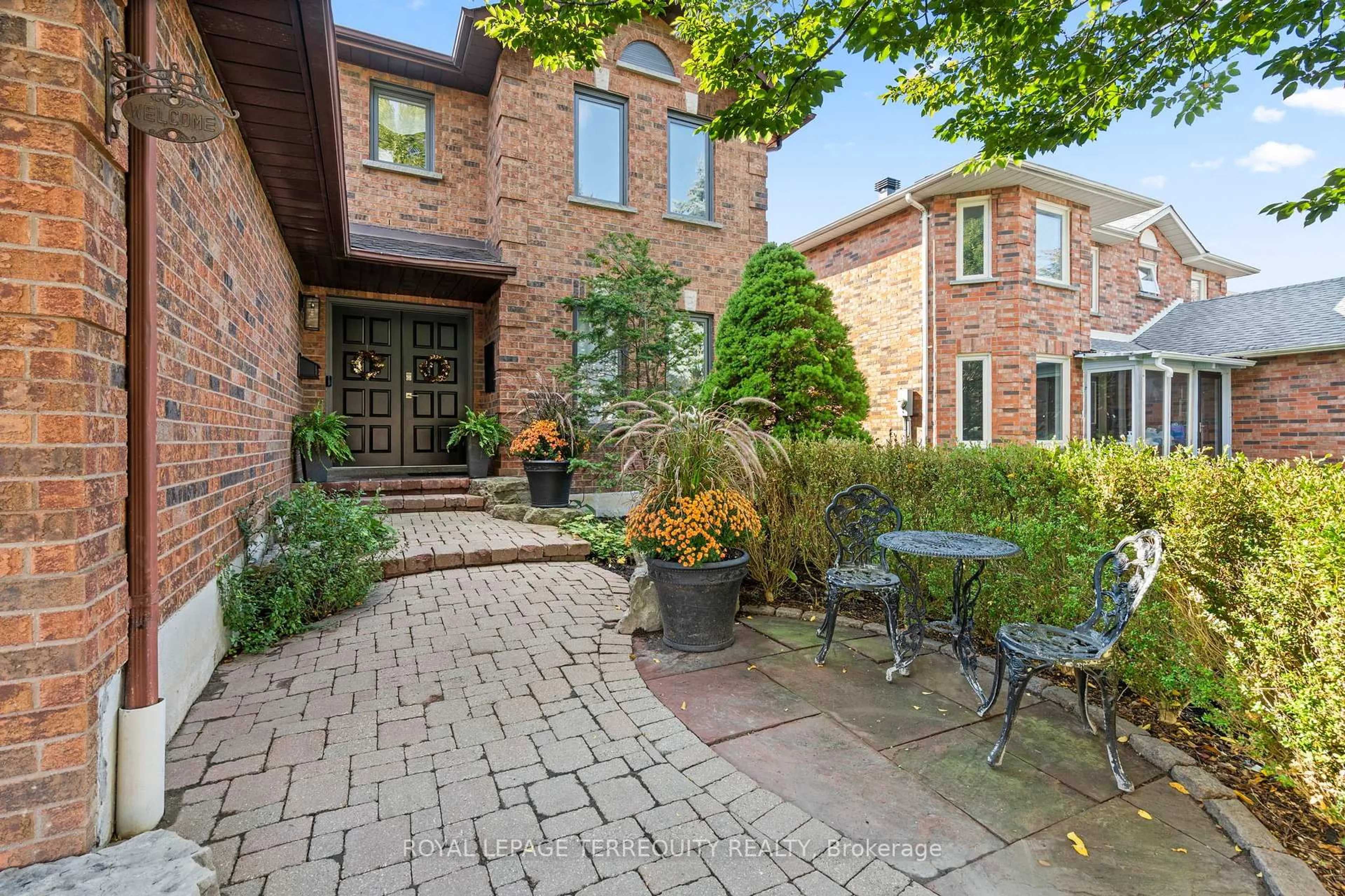 Home with brick exterior material, street for 94 Intrepid Dr, Whitby Ontario L1N 8S1