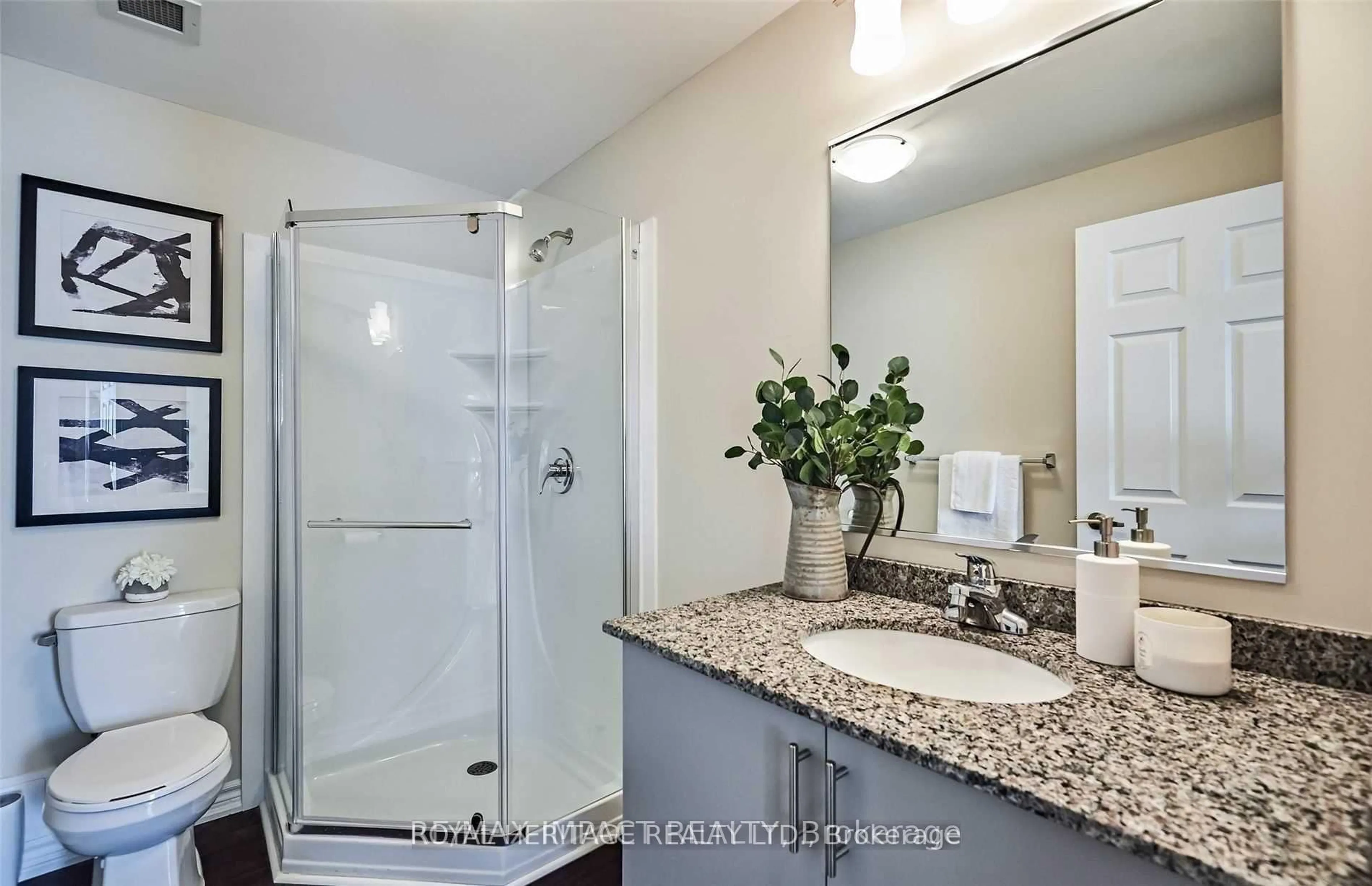 Standard bathroom, ceramic/tile floor for 290 Liberty St #209, Clarington Ontario L1C 0V5
