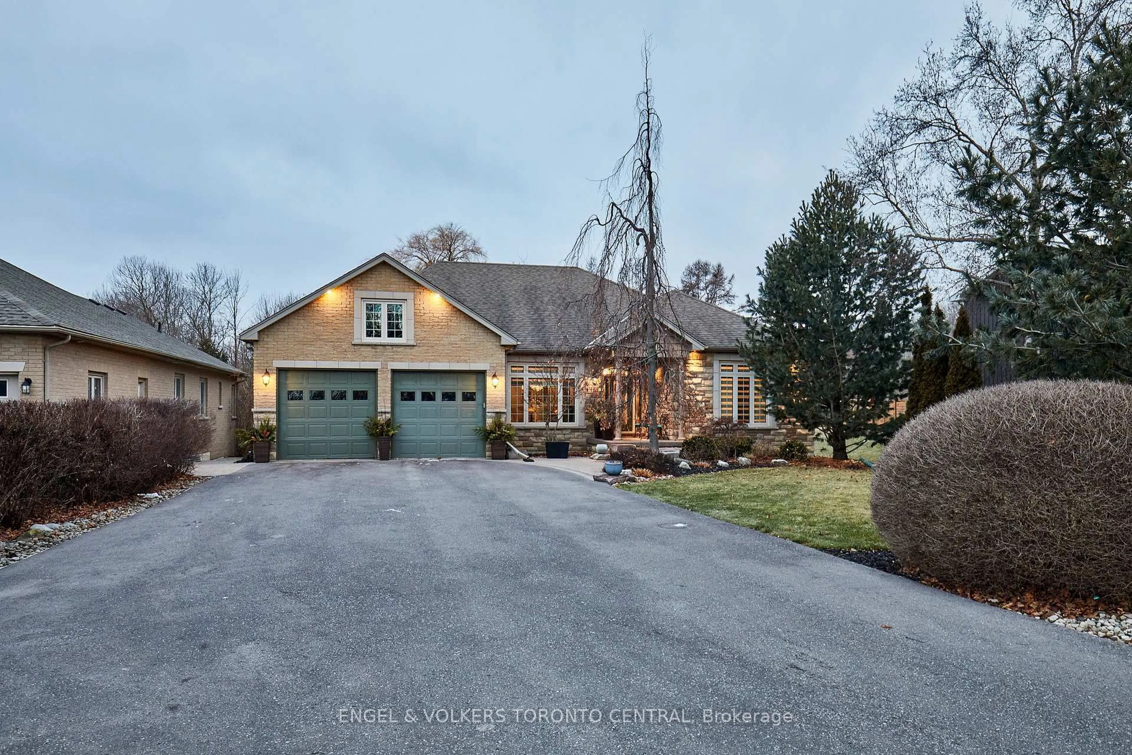 Unknown for 66 Varcoe Rd, Clarington Ontario L1E 1S4