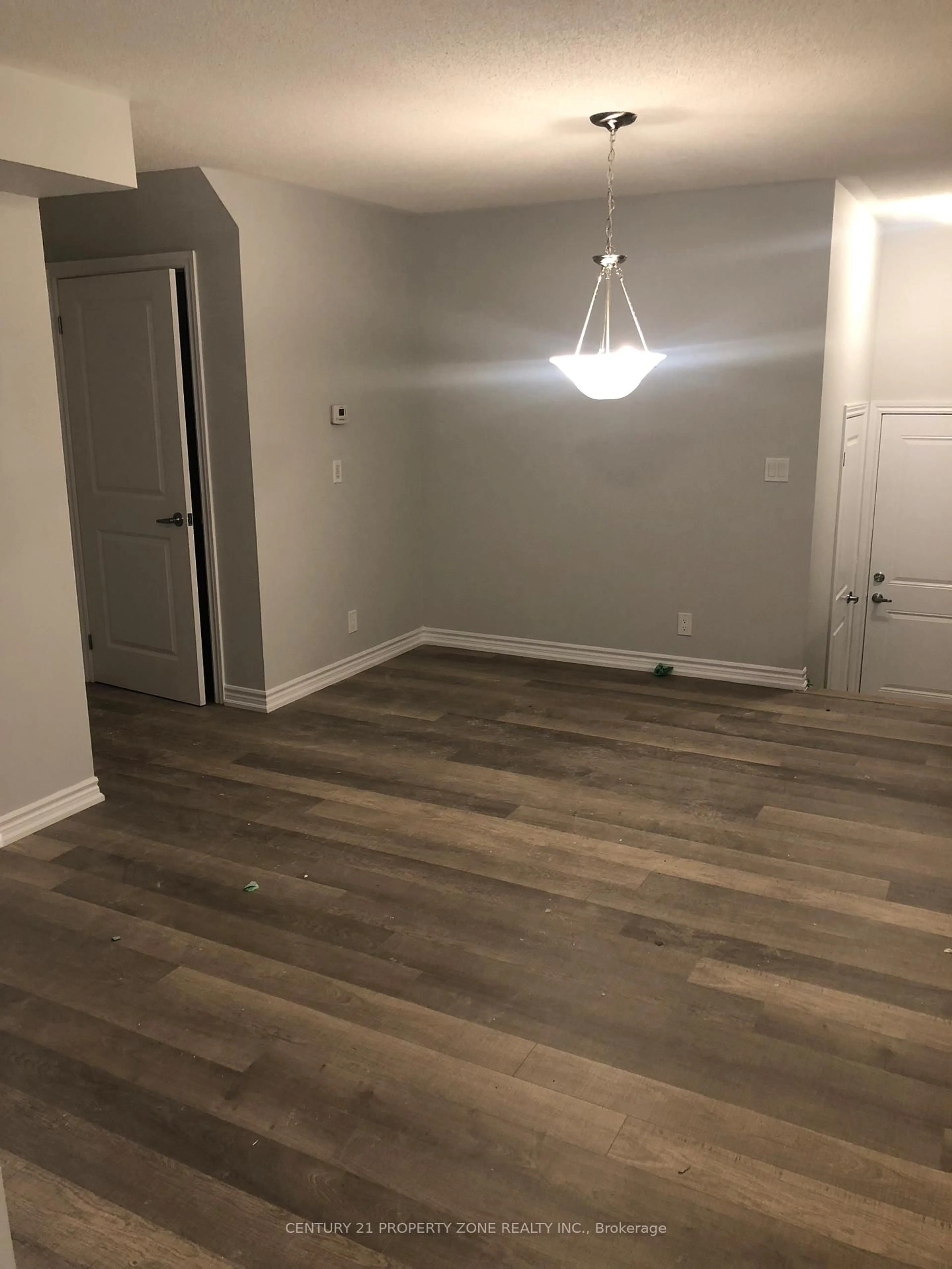 A pic of a room for 2500 Hillrise Crt #69, Oshawa Ontario L1L 0M6