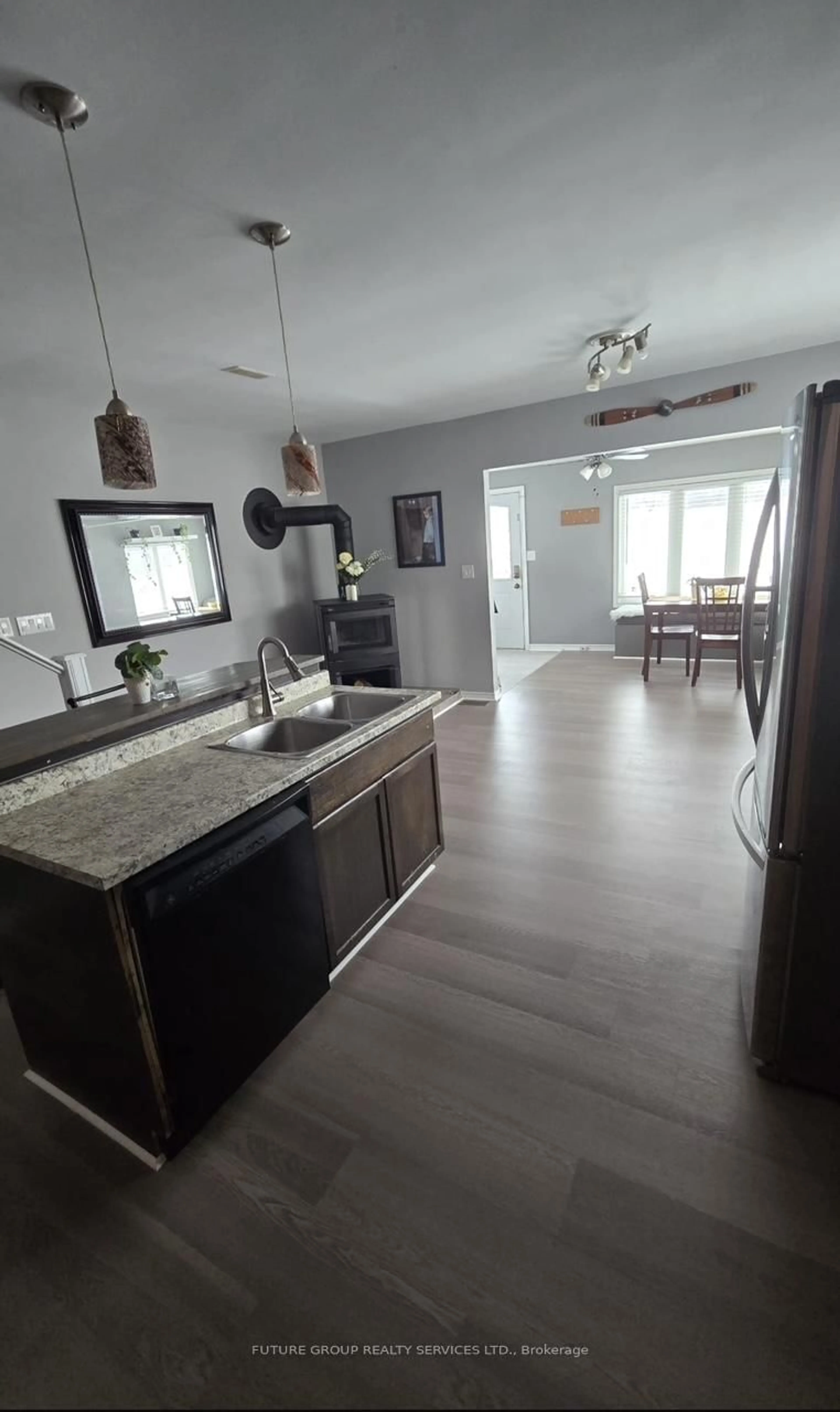 Open concept kitchen, unknown for 38 Frank St, Oshawa Ontario L1H 3T5