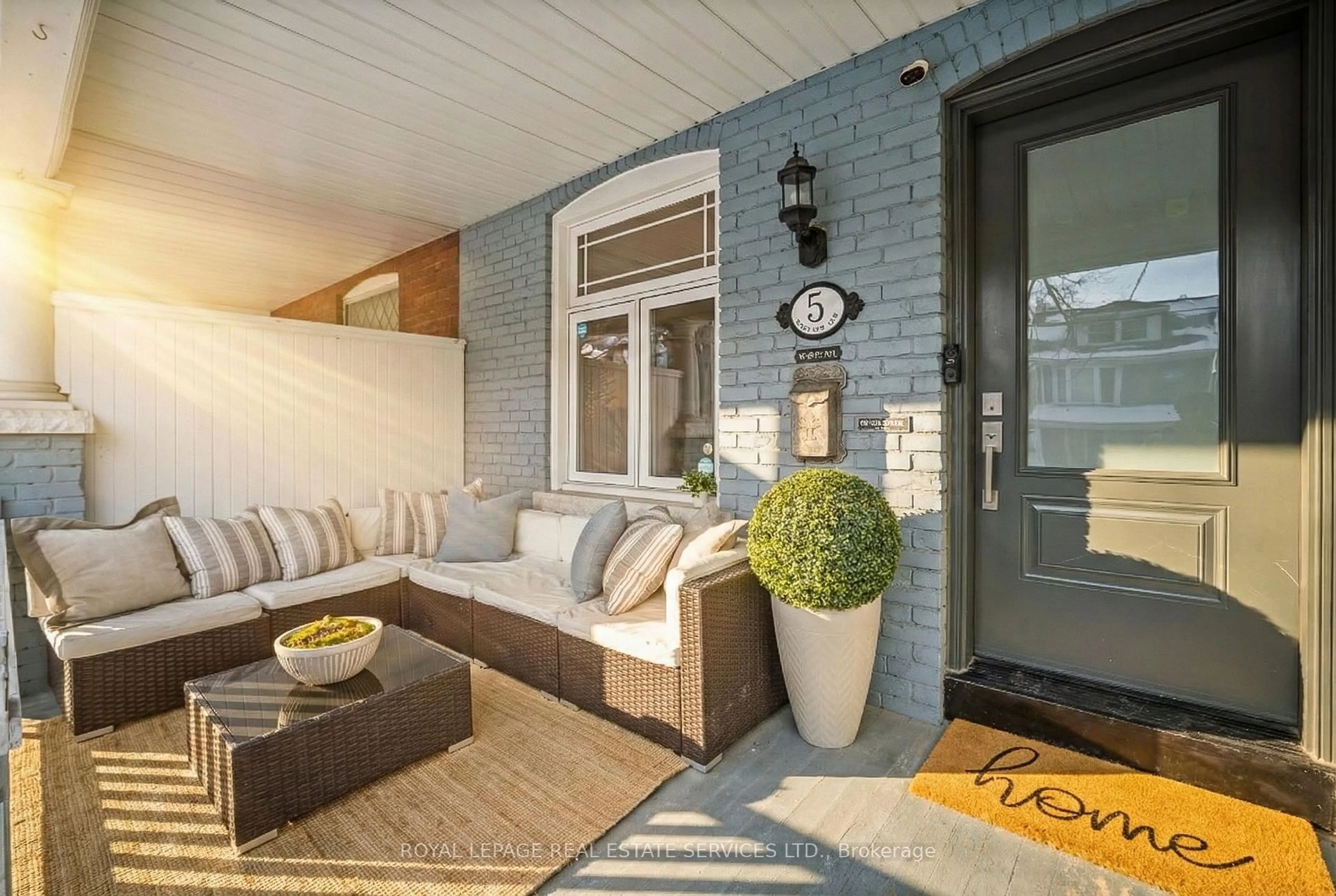 Patio, street for 5 Wheeler Ave, Toronto Ontario M4L 3V3