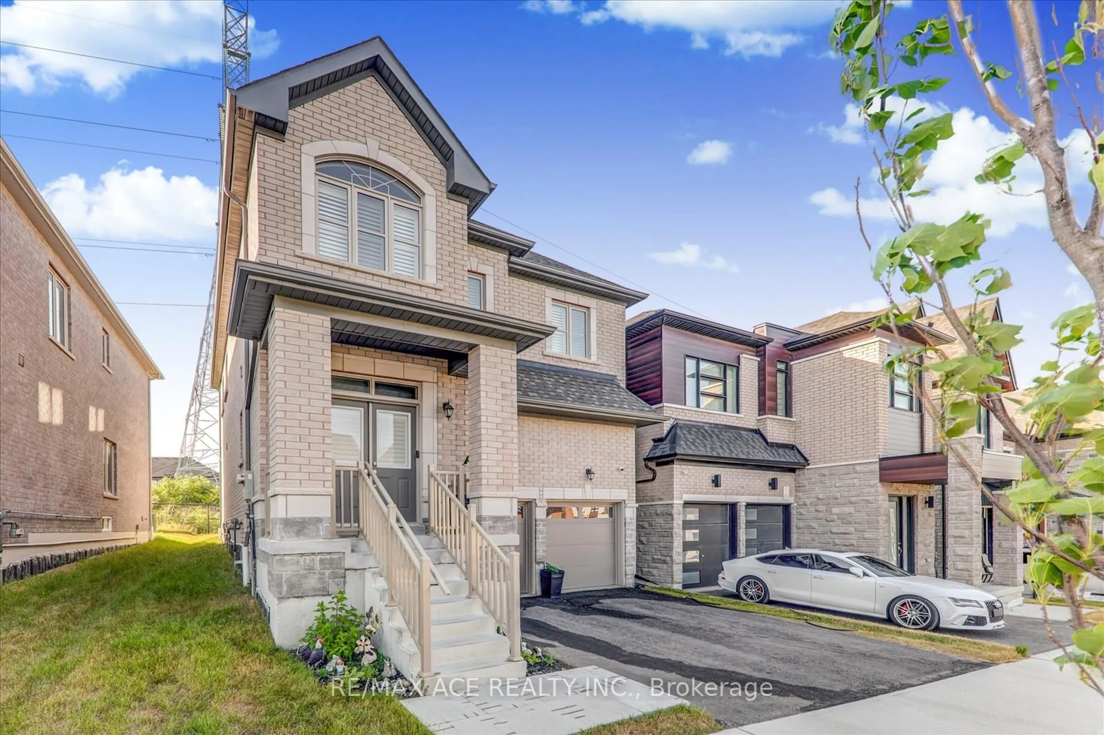 Home with brick exterior material, street for 1152 Skyridge Blvd, Pickering Ontario L1X 0M4