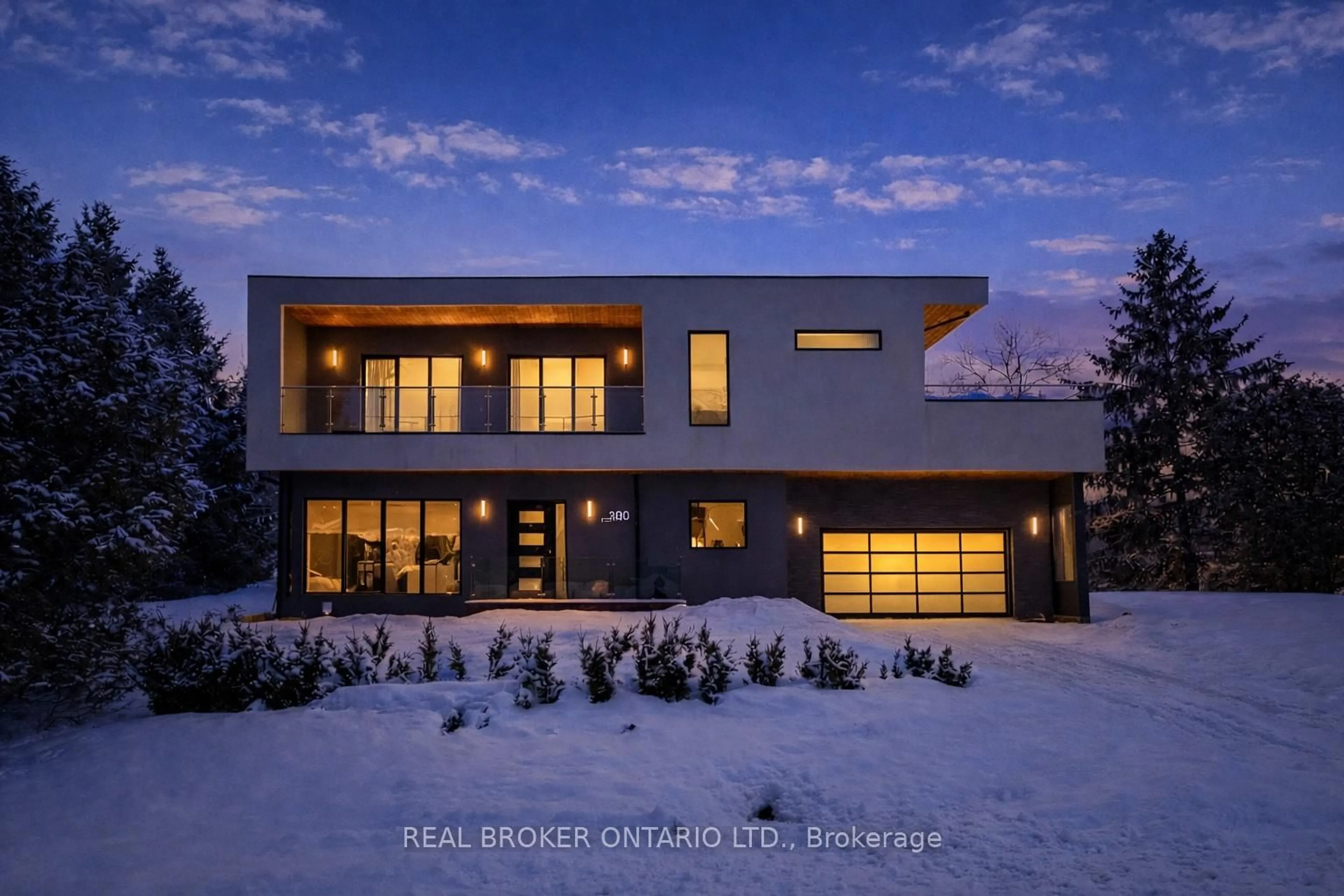 Home with brick exterior material, unknown for 5010 Barber St, Pickering Ontario L1Y 1B4